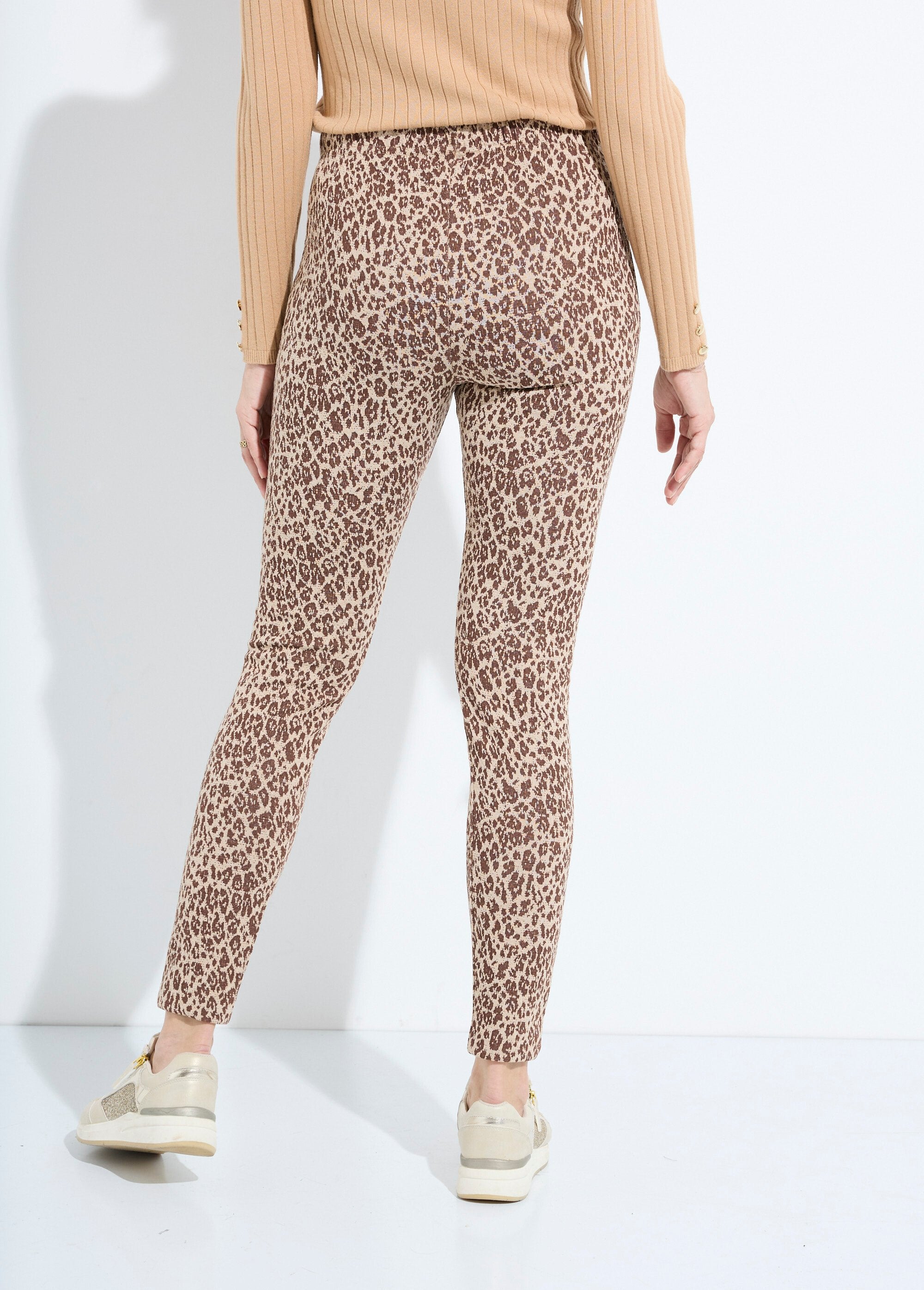Legging_van_jacquard_met_dierenhuid_en_elastische_tailleband_Beige_et_camel_DO1_slim
