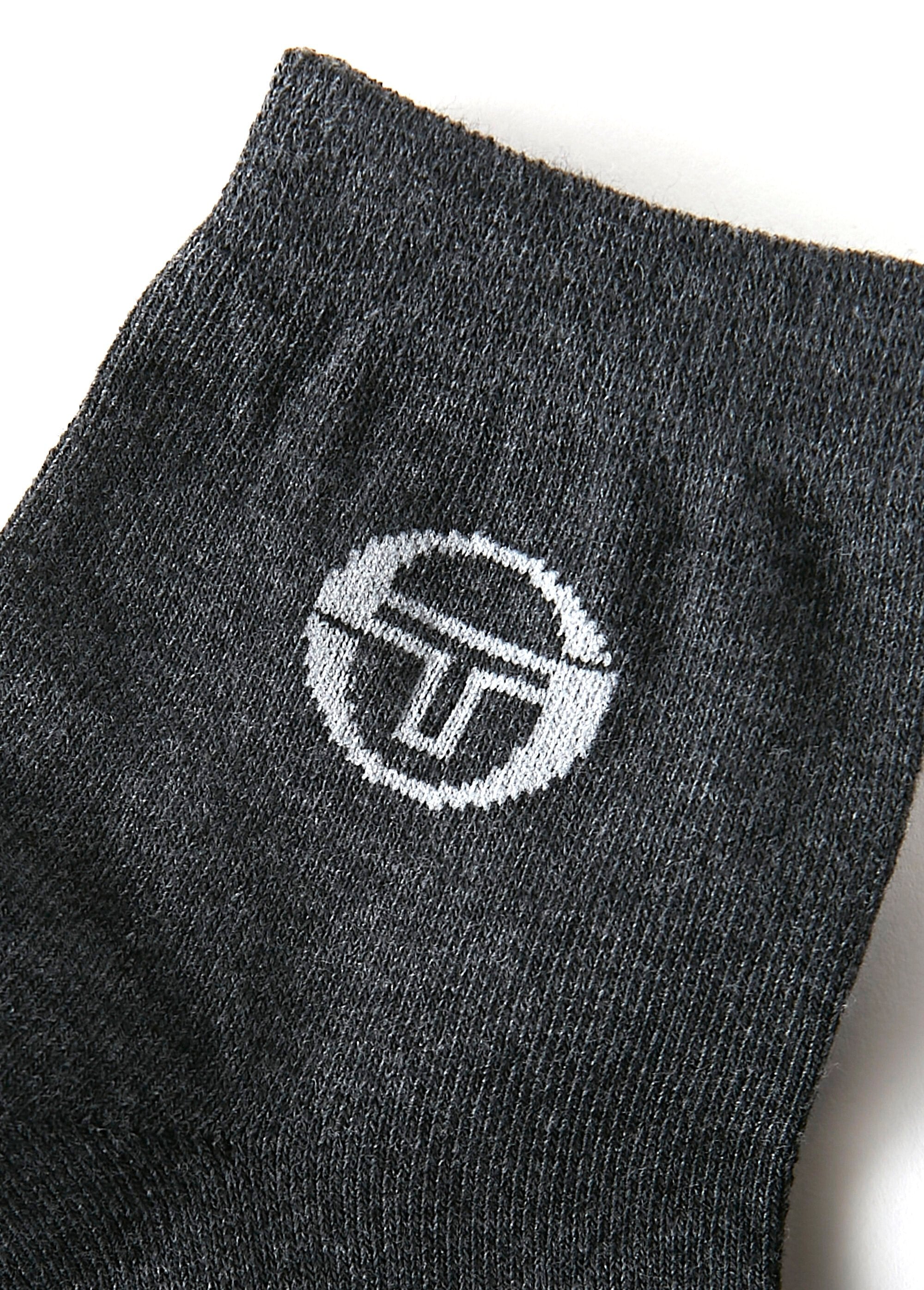 Set_van_3_verschillende_lage_sokken,_donker_Marine_et_noir_et_gris_DE2_slim