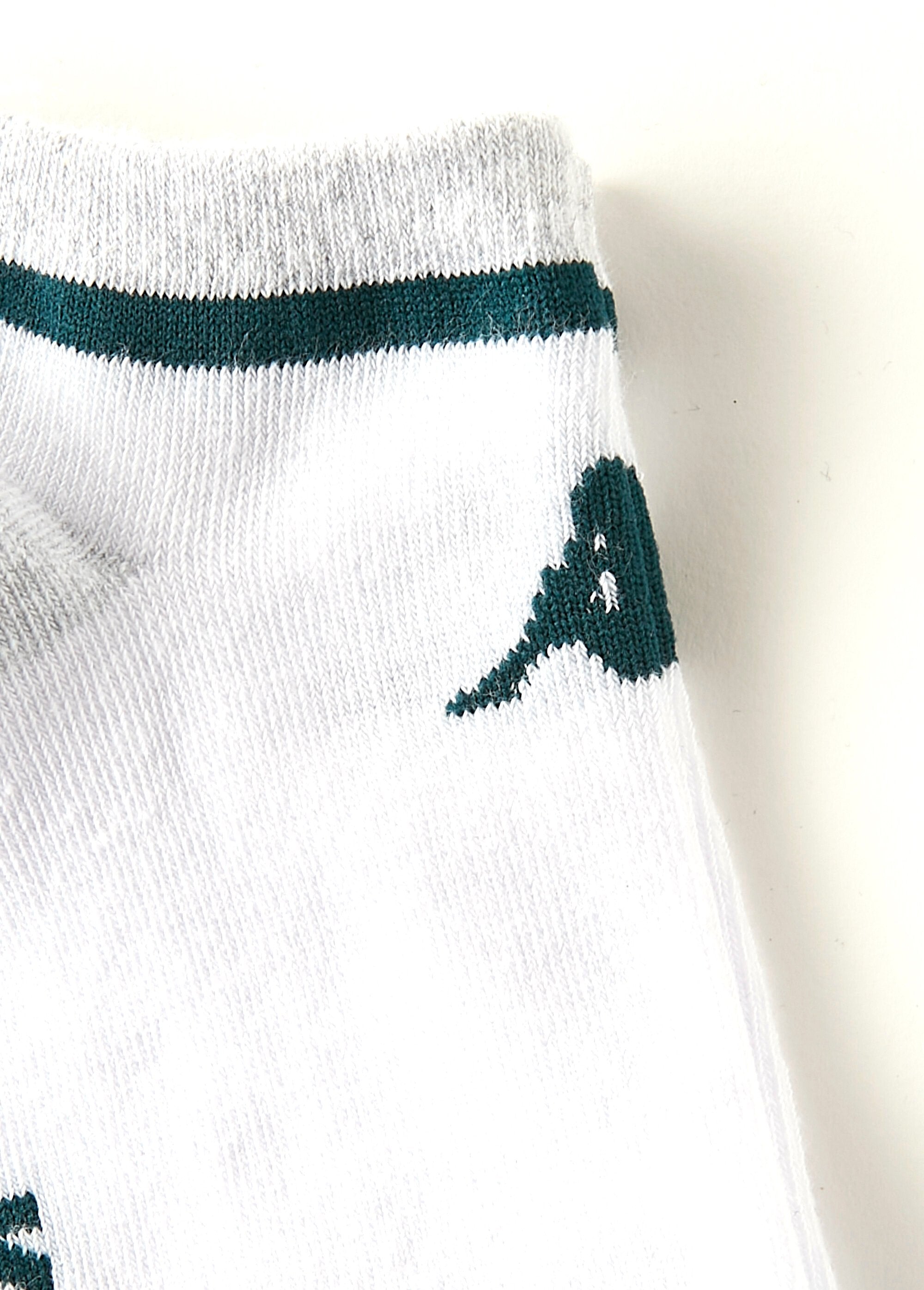 Set_van_3_verschillende_sportsokken_Vert_lot_3_DE2_slim