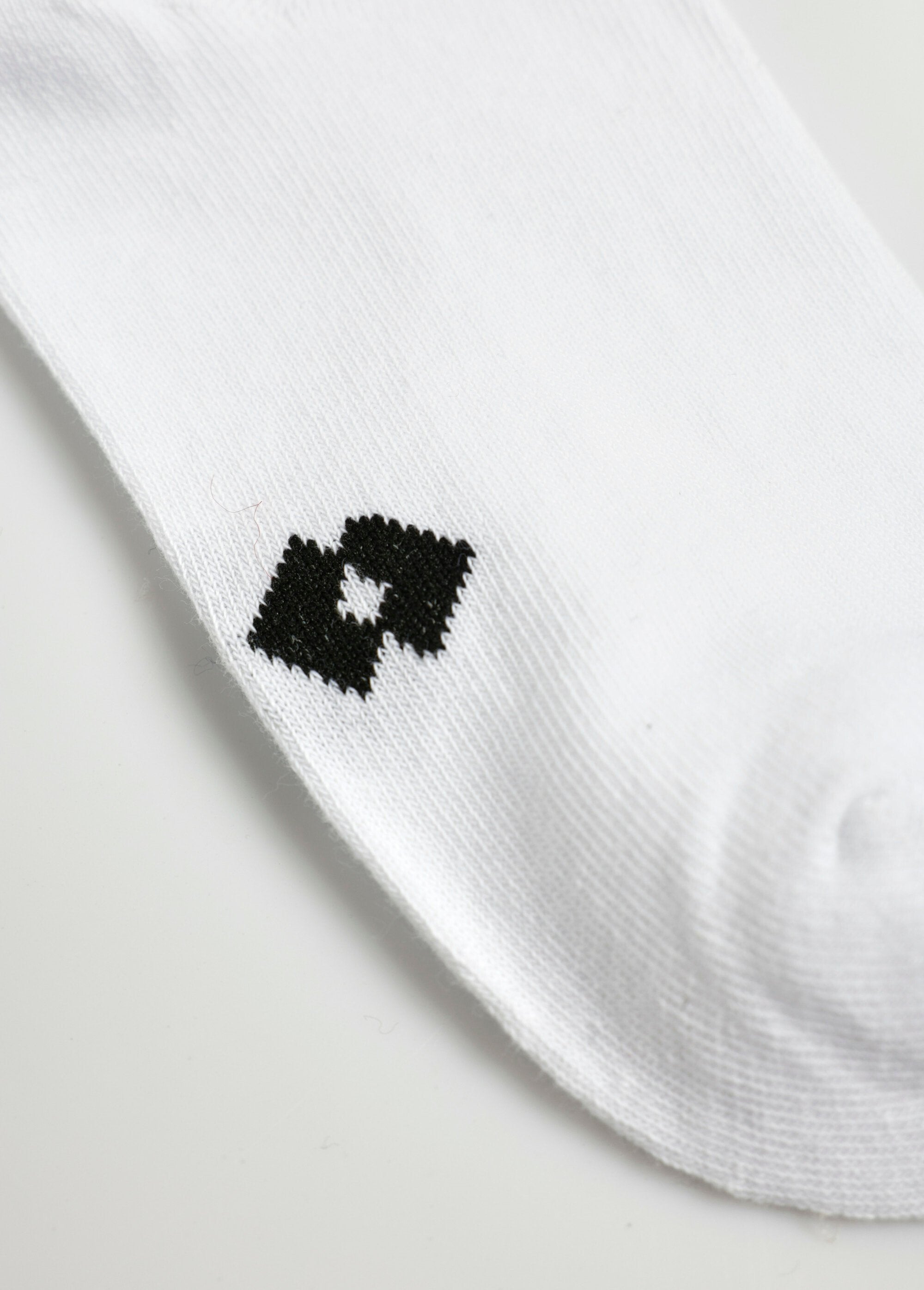 Set_van_3_sokken_met_laag_logo,_donker_Blanc_DE3_slim