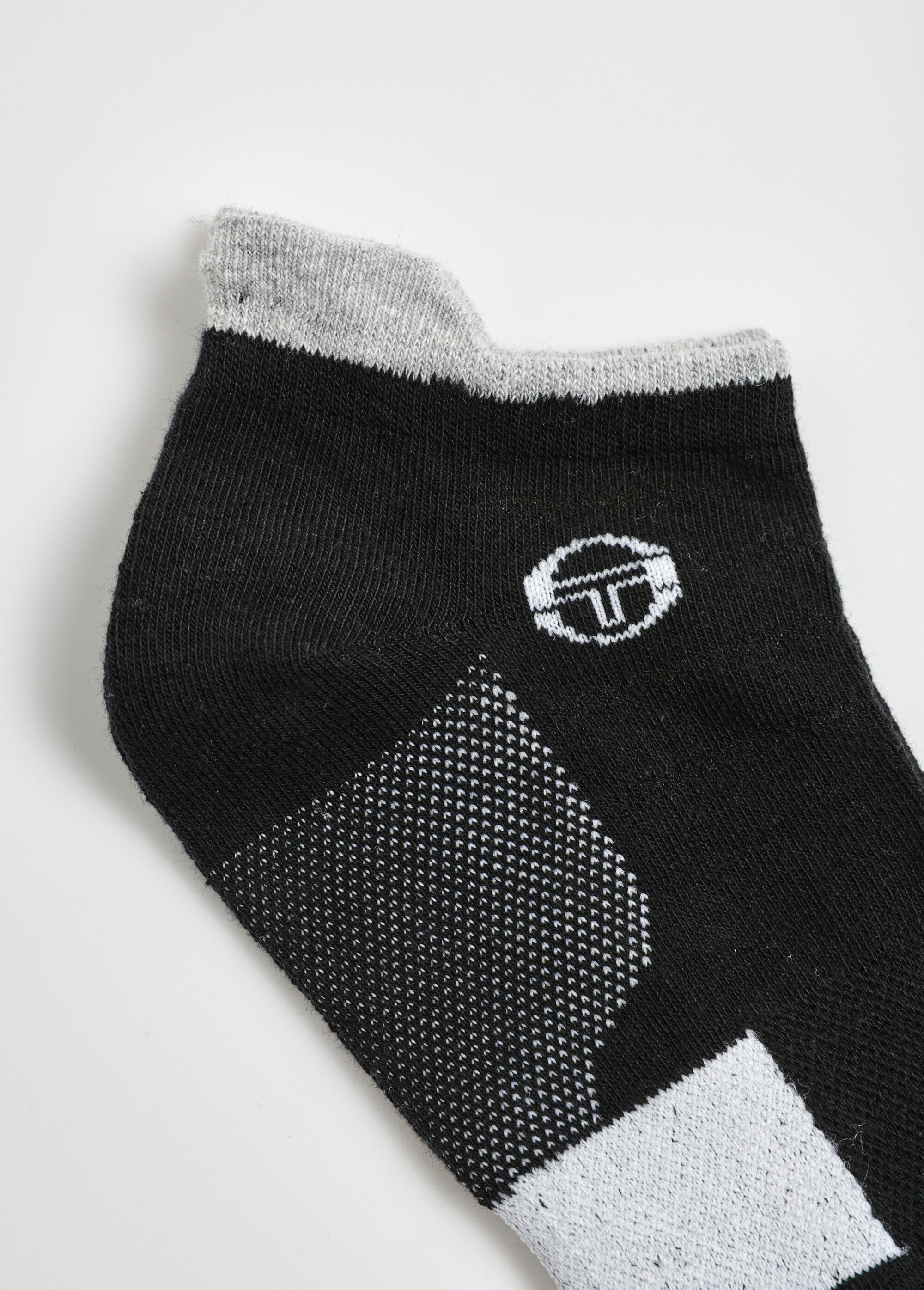 Set_van_3_sokken_met_hiel_detail_Assortis_gris_DE2_slim