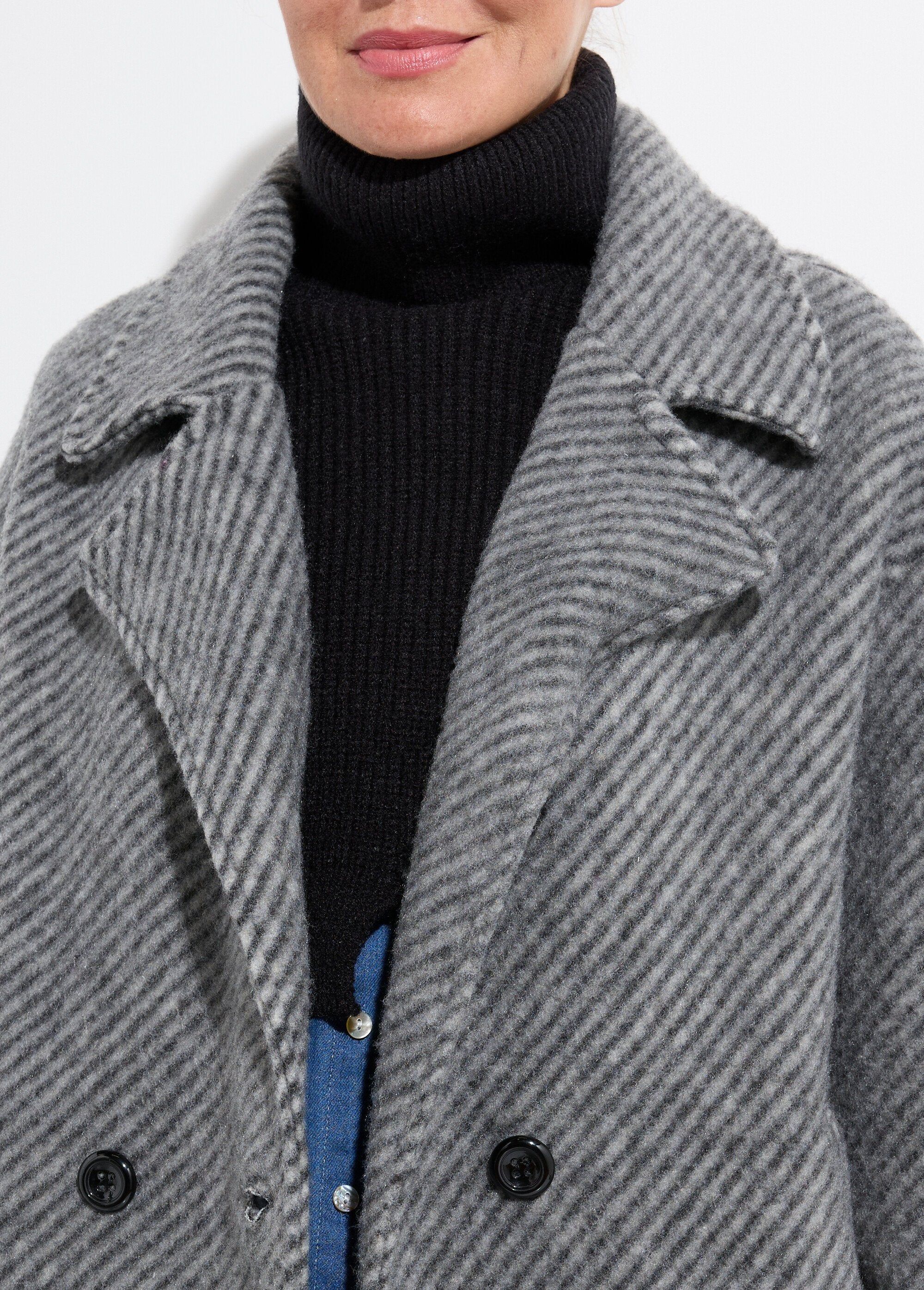 Lange_jas_in_warm_wollen_streeppatroon_Gris_DE1_slim