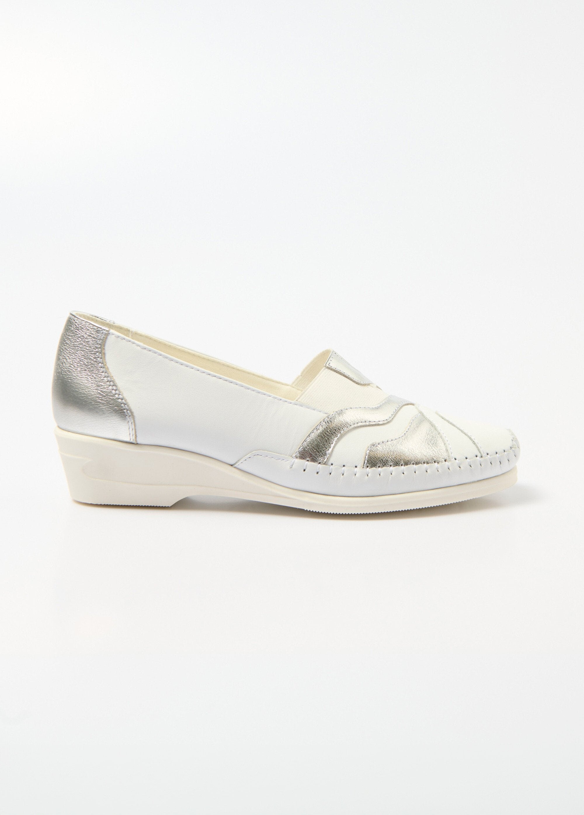 Elastische_leren_loafers,_comfortwijdte_Blanc_DR1_slim