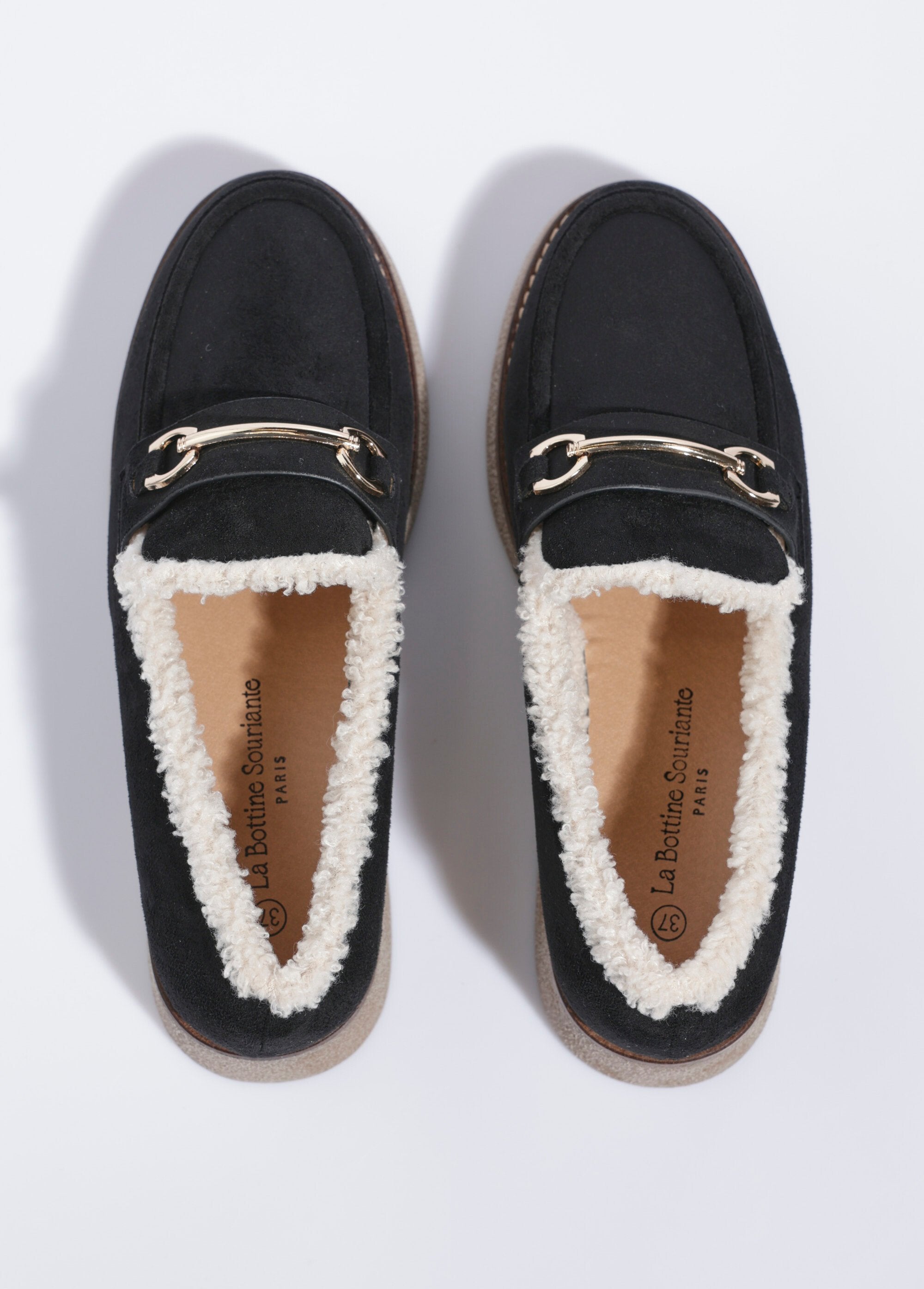 Gevoerde_loafers_met_crêpezool_Noir_OV1_slim
