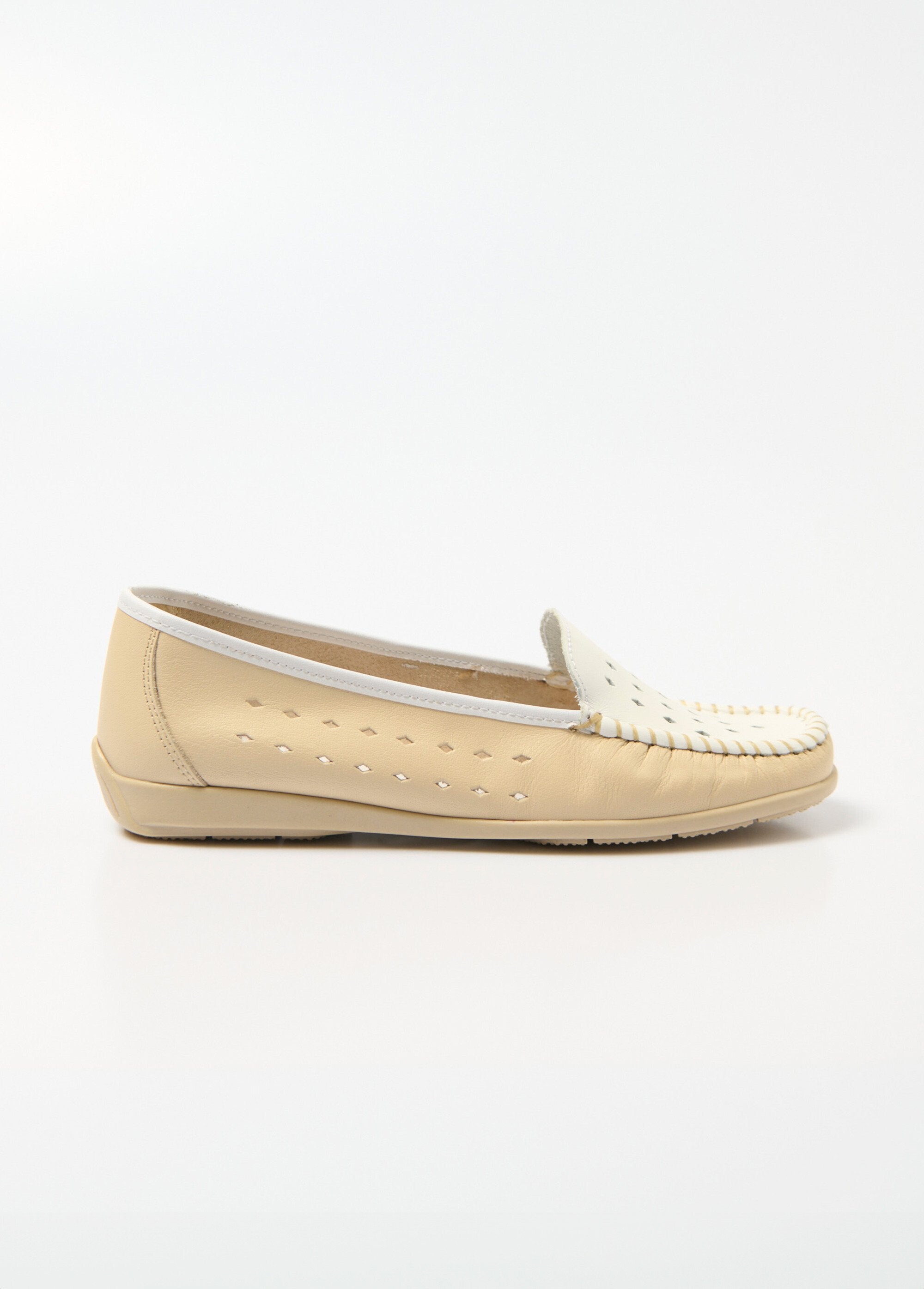 Comfort_lederen_loafers_in_wijdte_Beige_DR1_slim