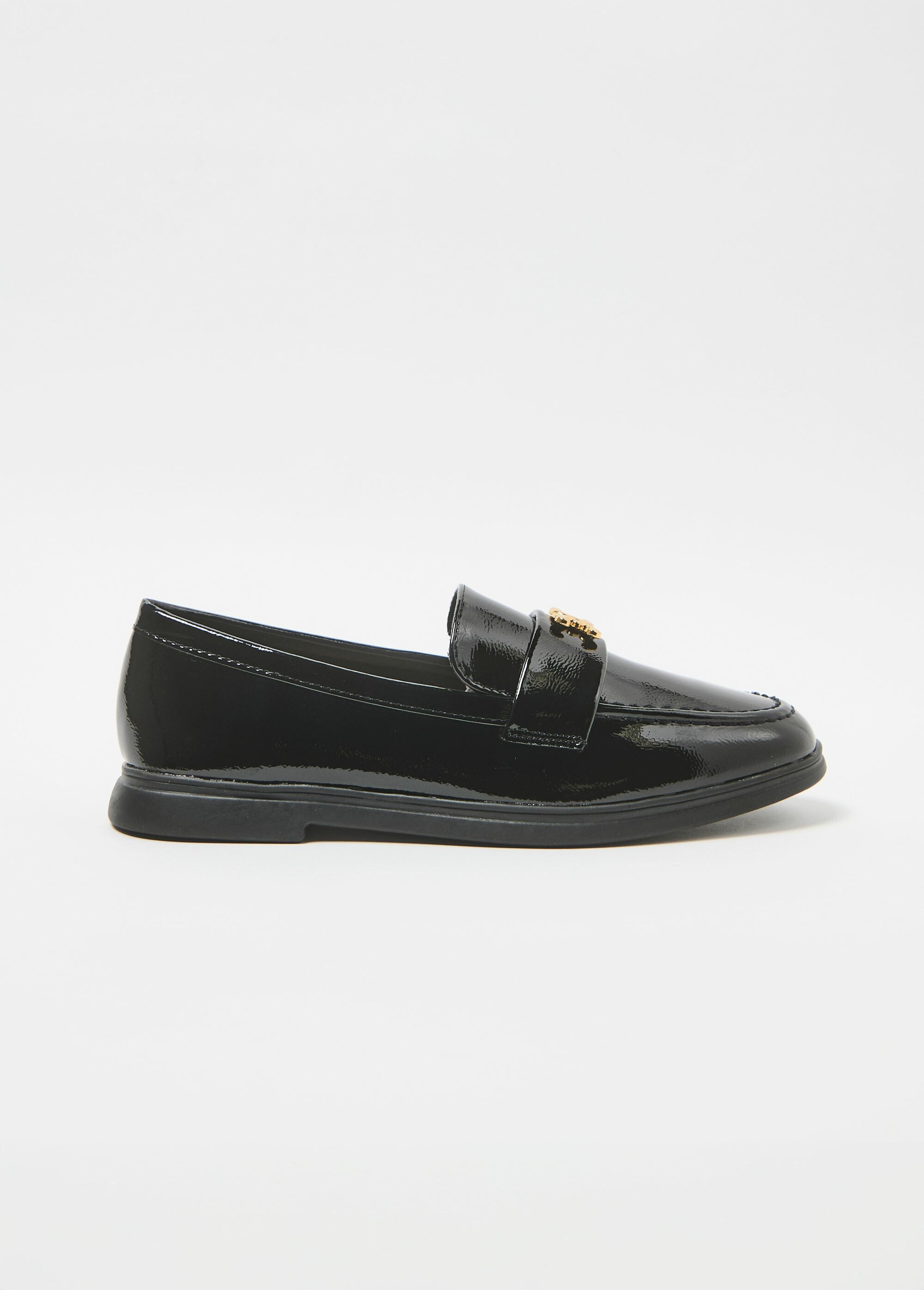 Lak_loafers_met_mooie_sluiting_Noir_DR1_slim