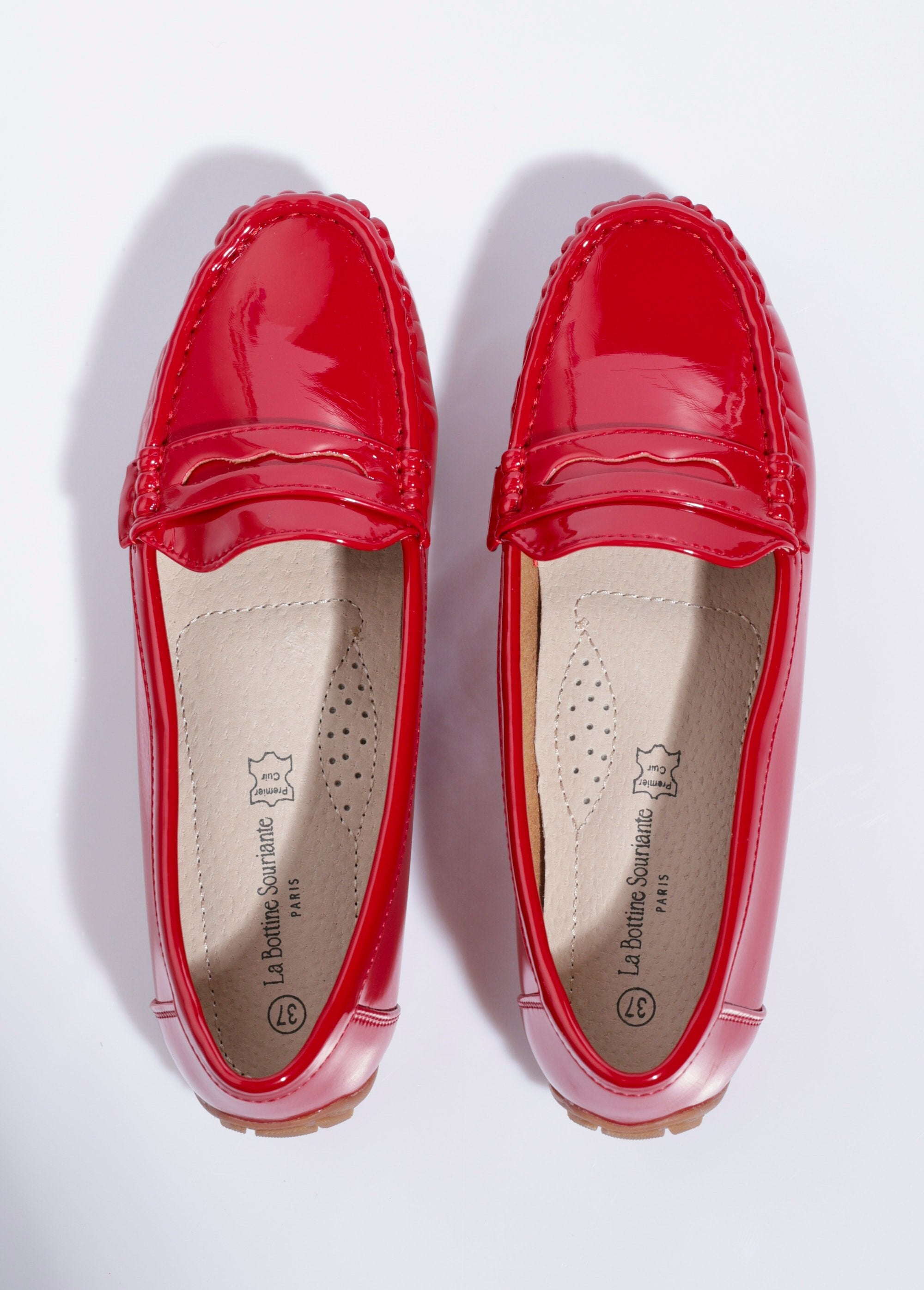 Gepatenteerde_loafers_met_antislipzool_Vernis_rouge_OV1_slim