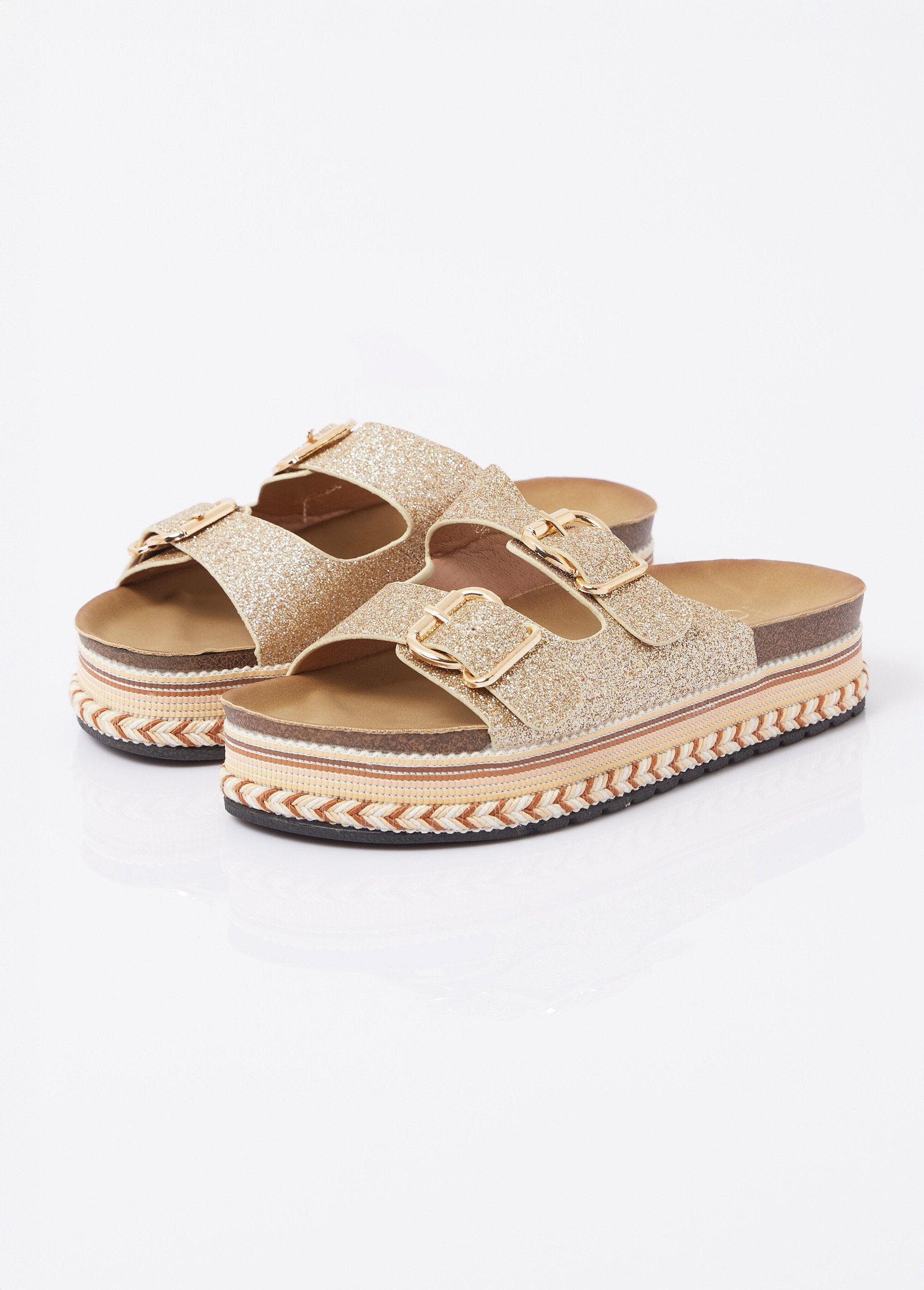 Muiltjes_met_gespen,_plateauzool_Dore_DE1_slim