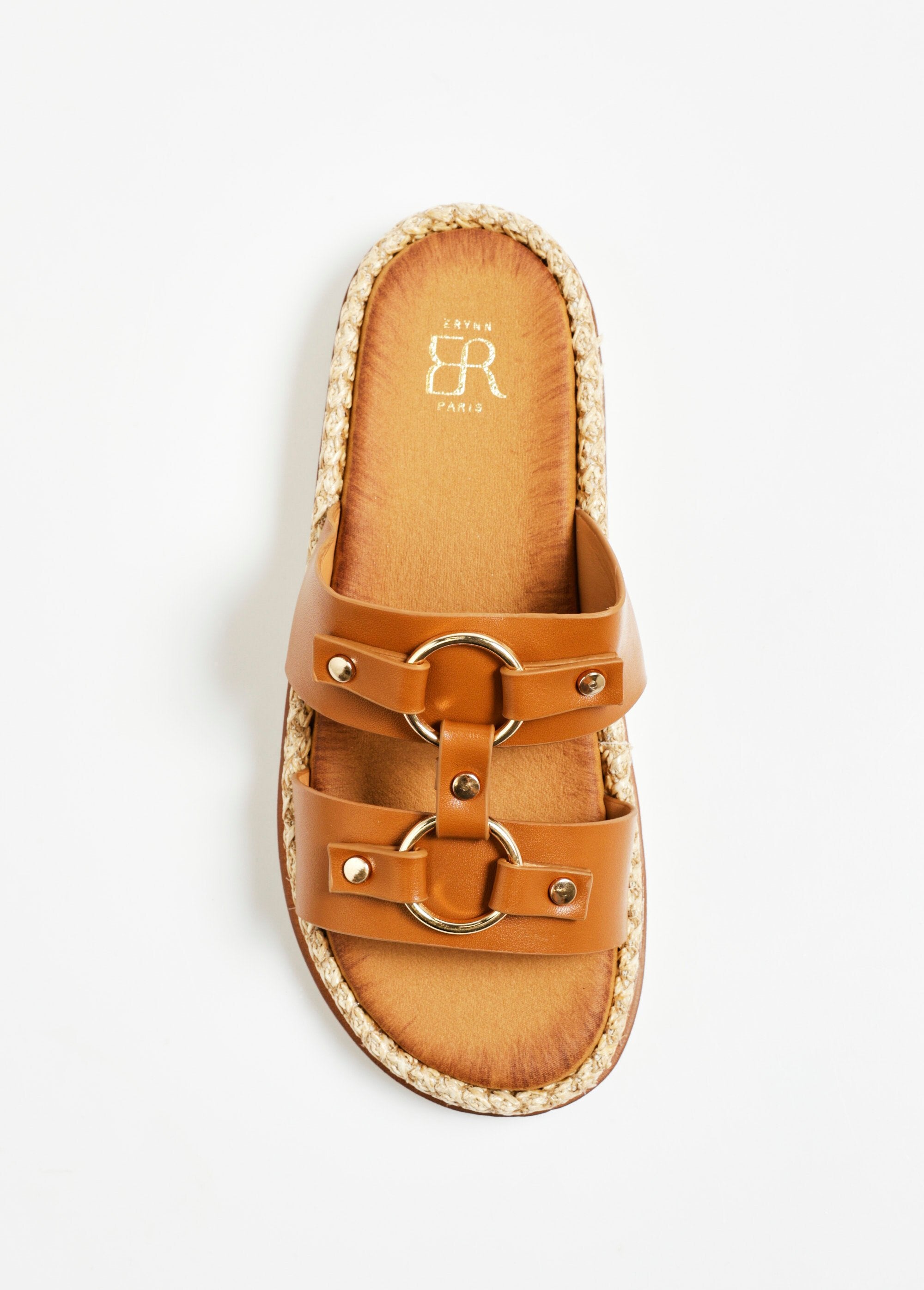 Sleehakken_met_riempjes_en_ringen_Camel_OV1_slim