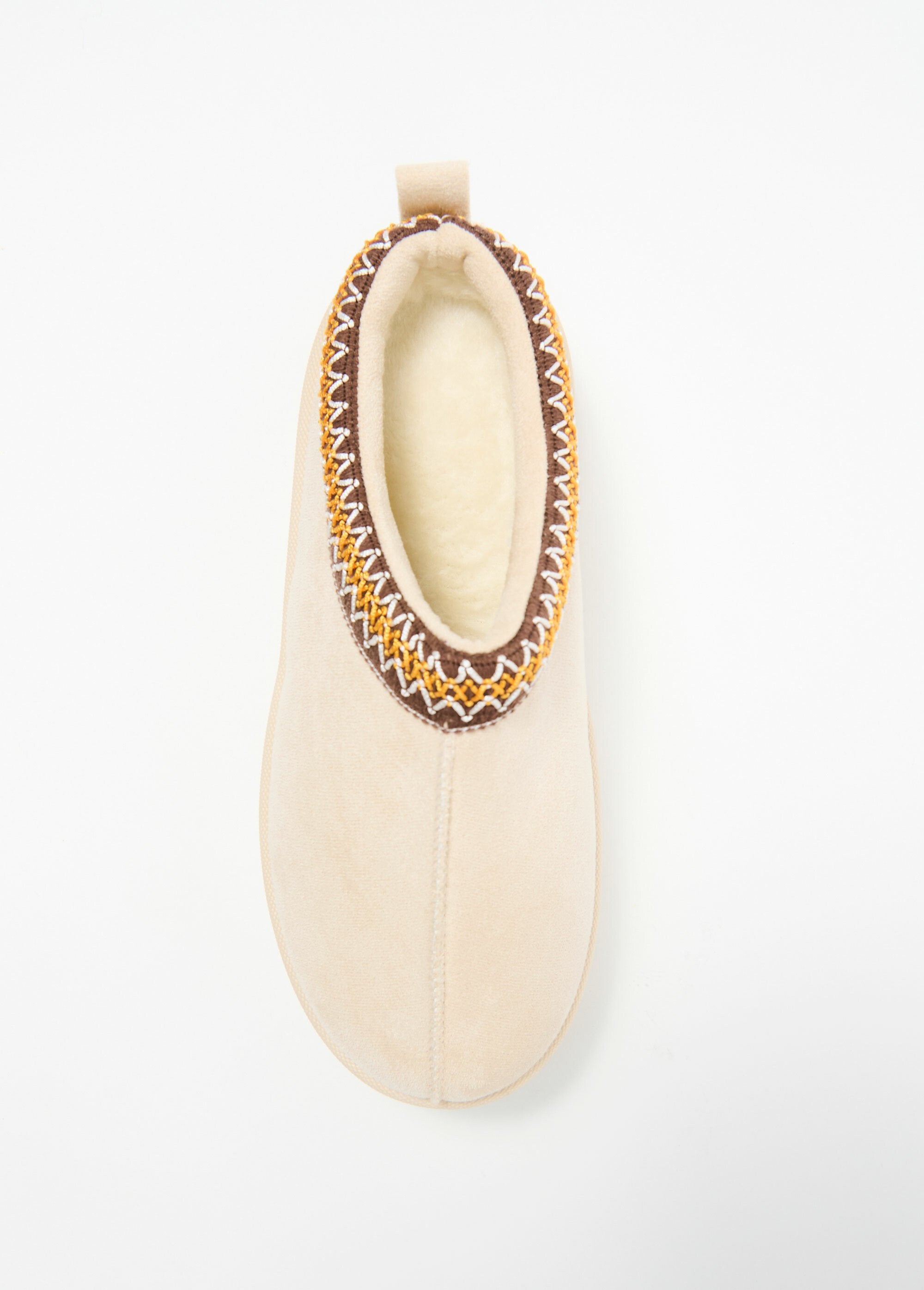 Warme_sleehakken_in_klompstijl_Beige_OV1_slim