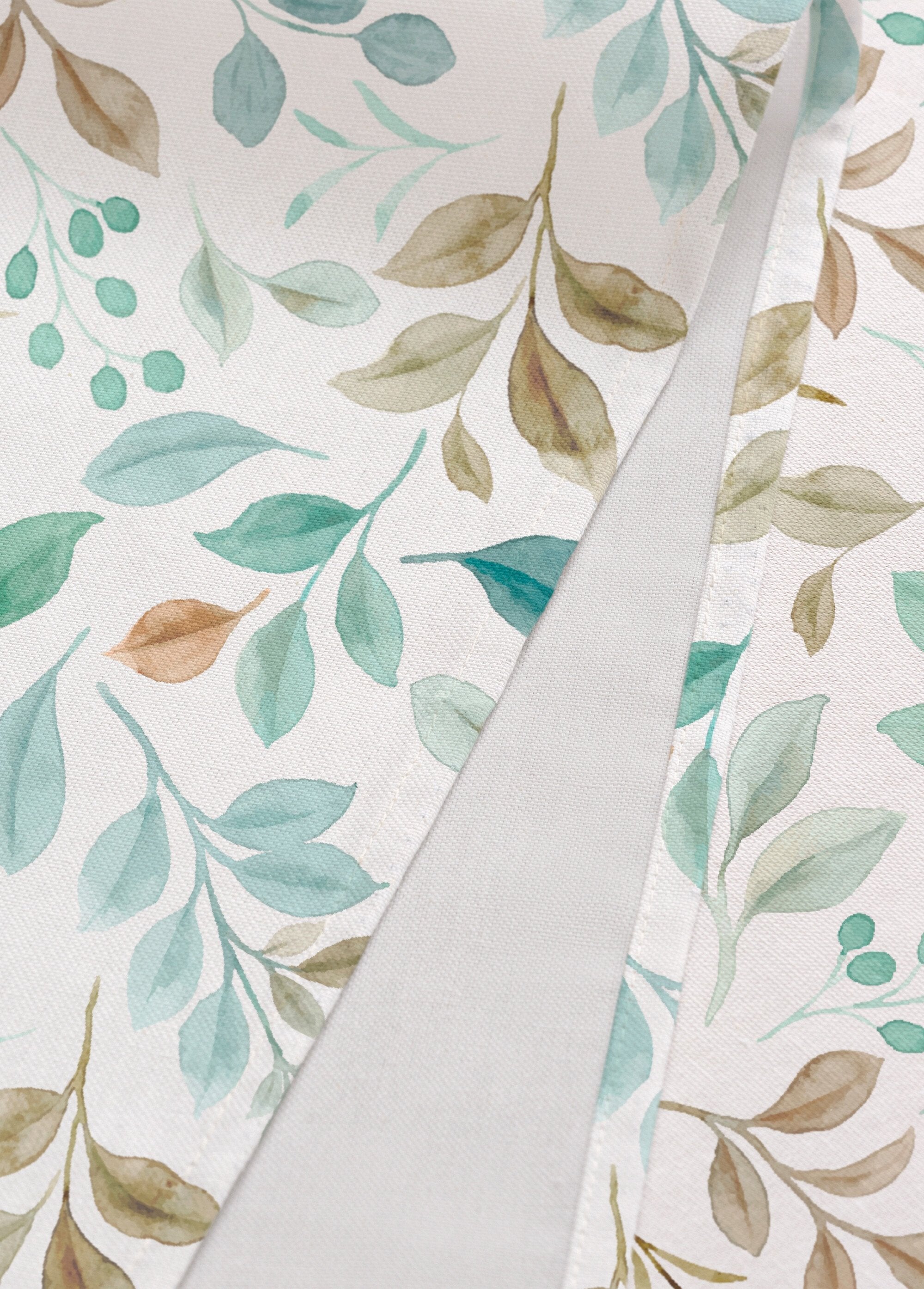 Vlekwerend_tafelkleed_met_takkenpatroon_Imprime_vert_DE1_slim