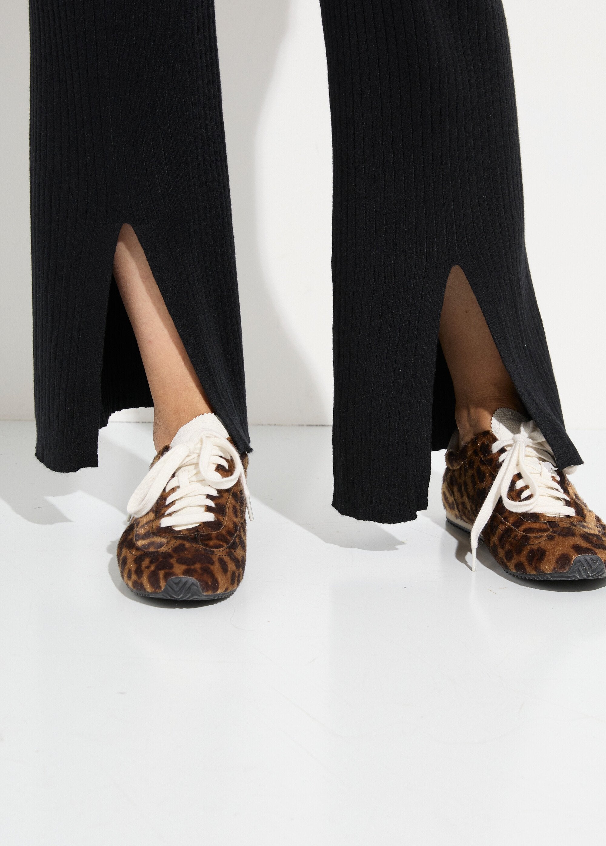 Mollige_gebreide_loungebroek_Noir_DE2_slim