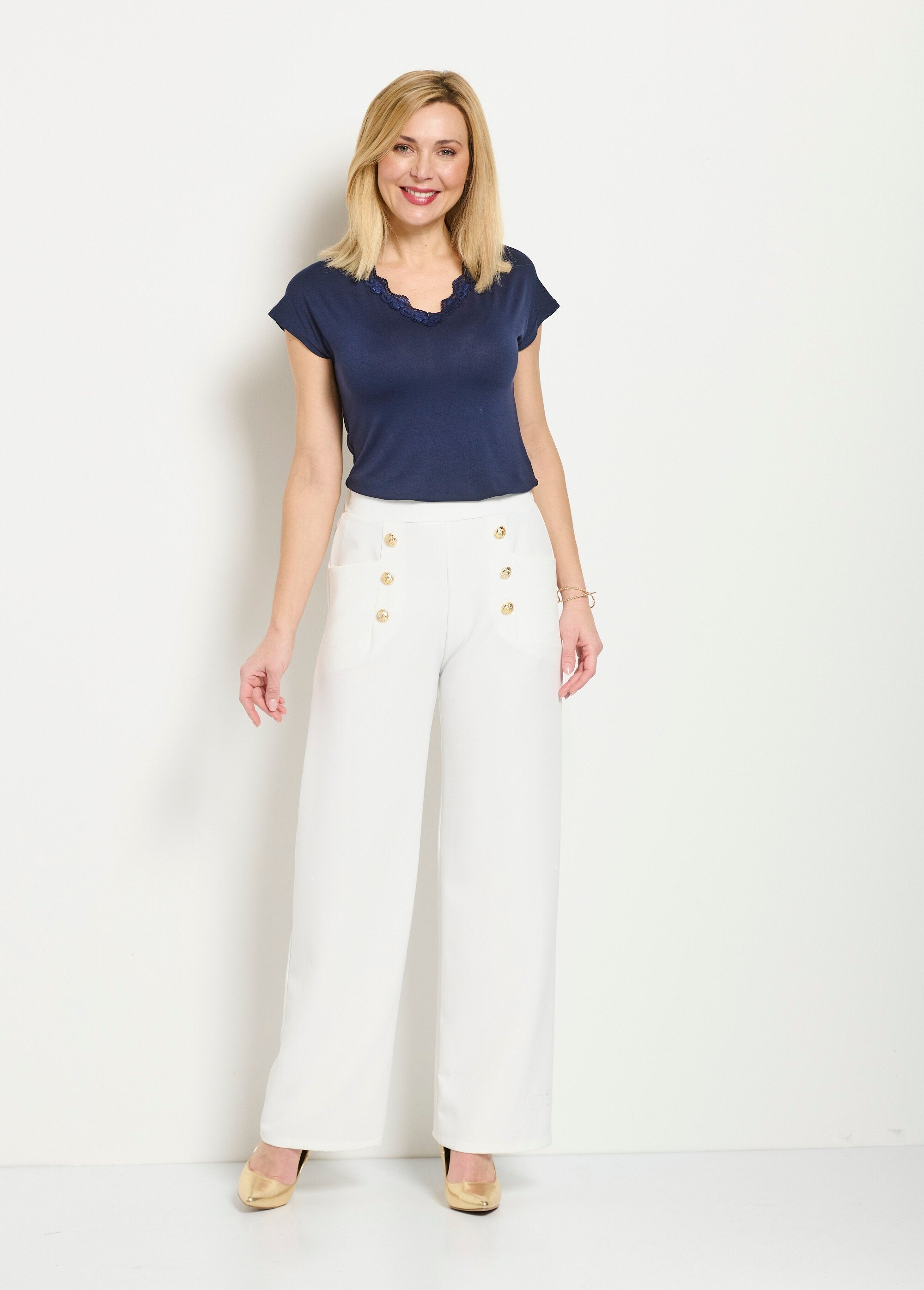 Broek_met_brugeffect_en_elastische_tailleband_achter_Blanc_SF1_slim