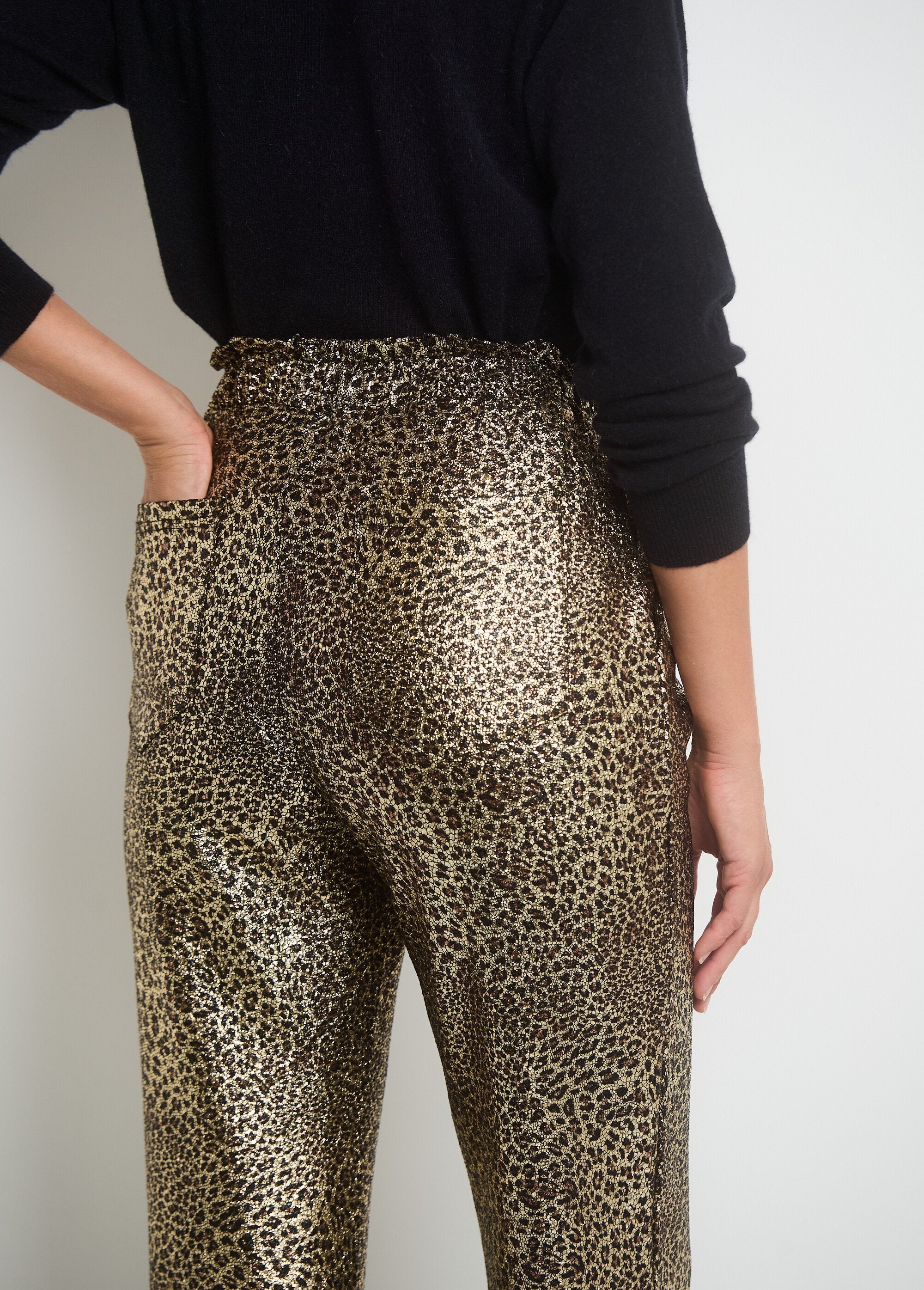 Gebreide_broek_met_metallic_print_Animalier_DE2_slim