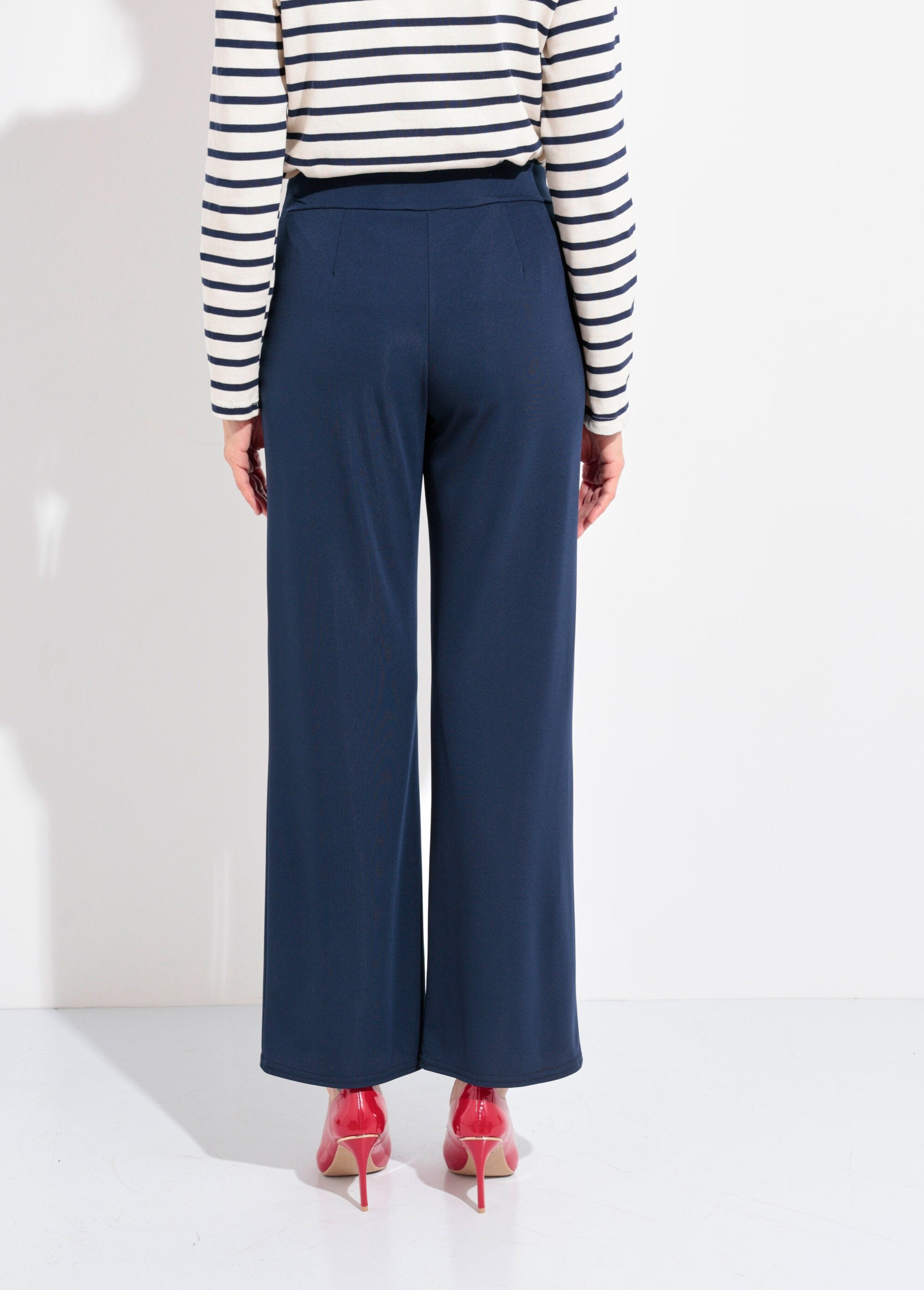 Vloeiende_stretchbroek_met_tailleband_Marine_DO1_slim