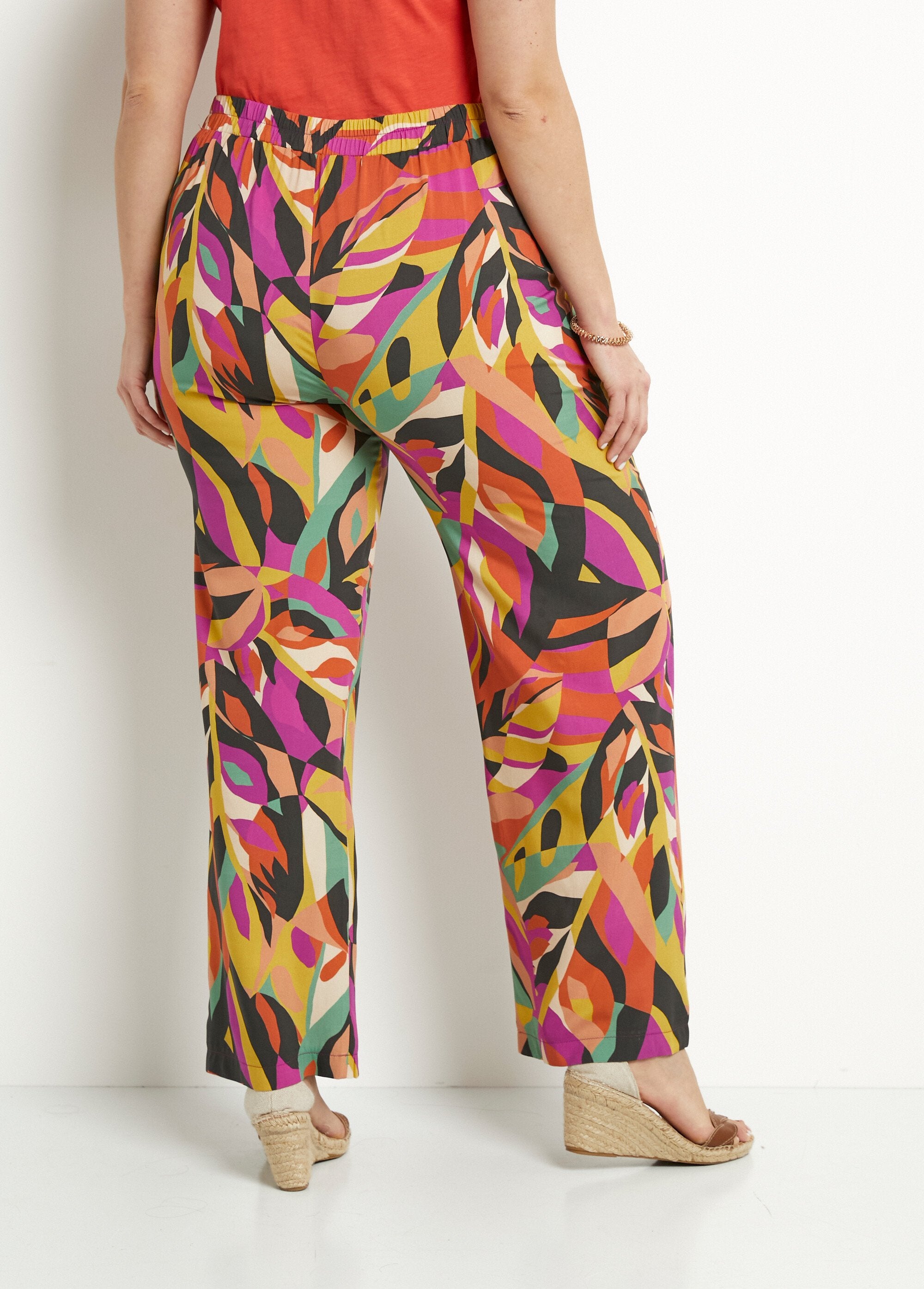 Broek_met_wijde_pijpen_en_bedrukte_semi-elastische_tailleband_Multicolore_DO1_curvy