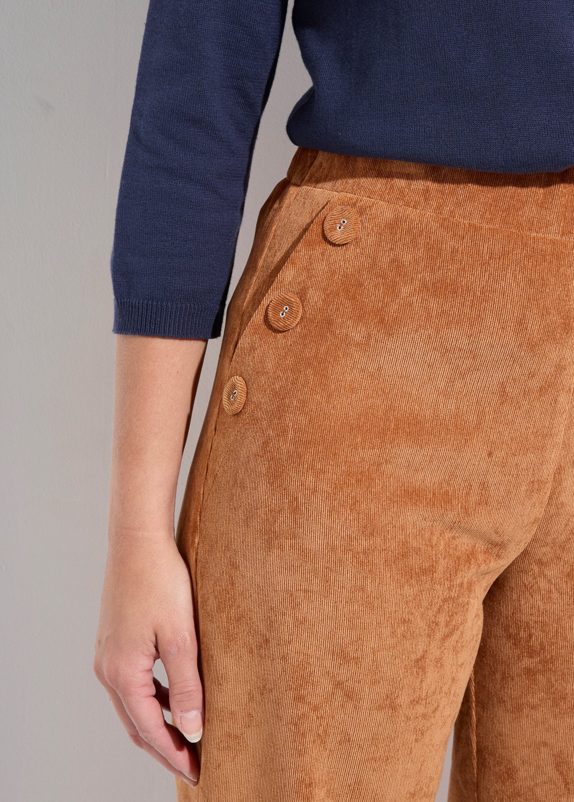 Pantalon_large_velours_milleraies_ceinture_semi-élastiquée_Camel_DE1_slim