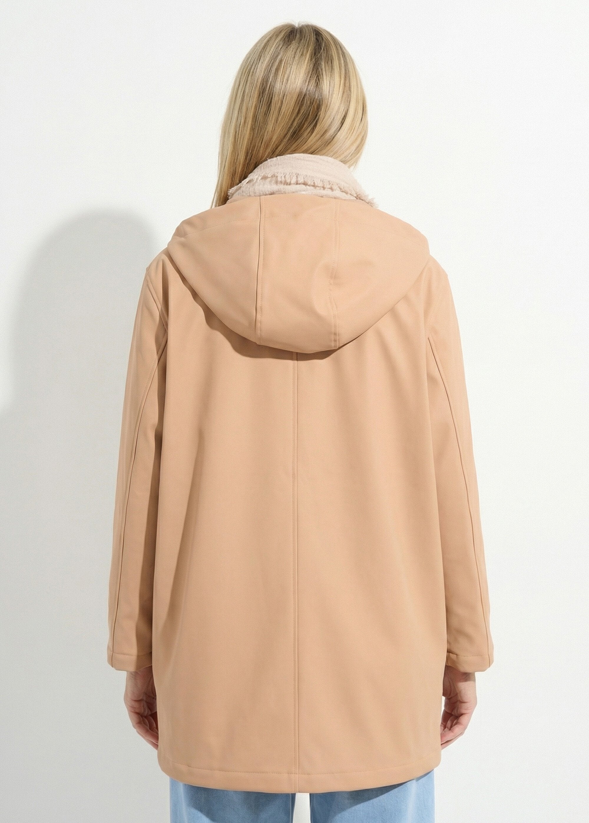 Waterafstotende_parka_met_afritsbare_capuchon_en_drukknopen_Camel_DO1_slim