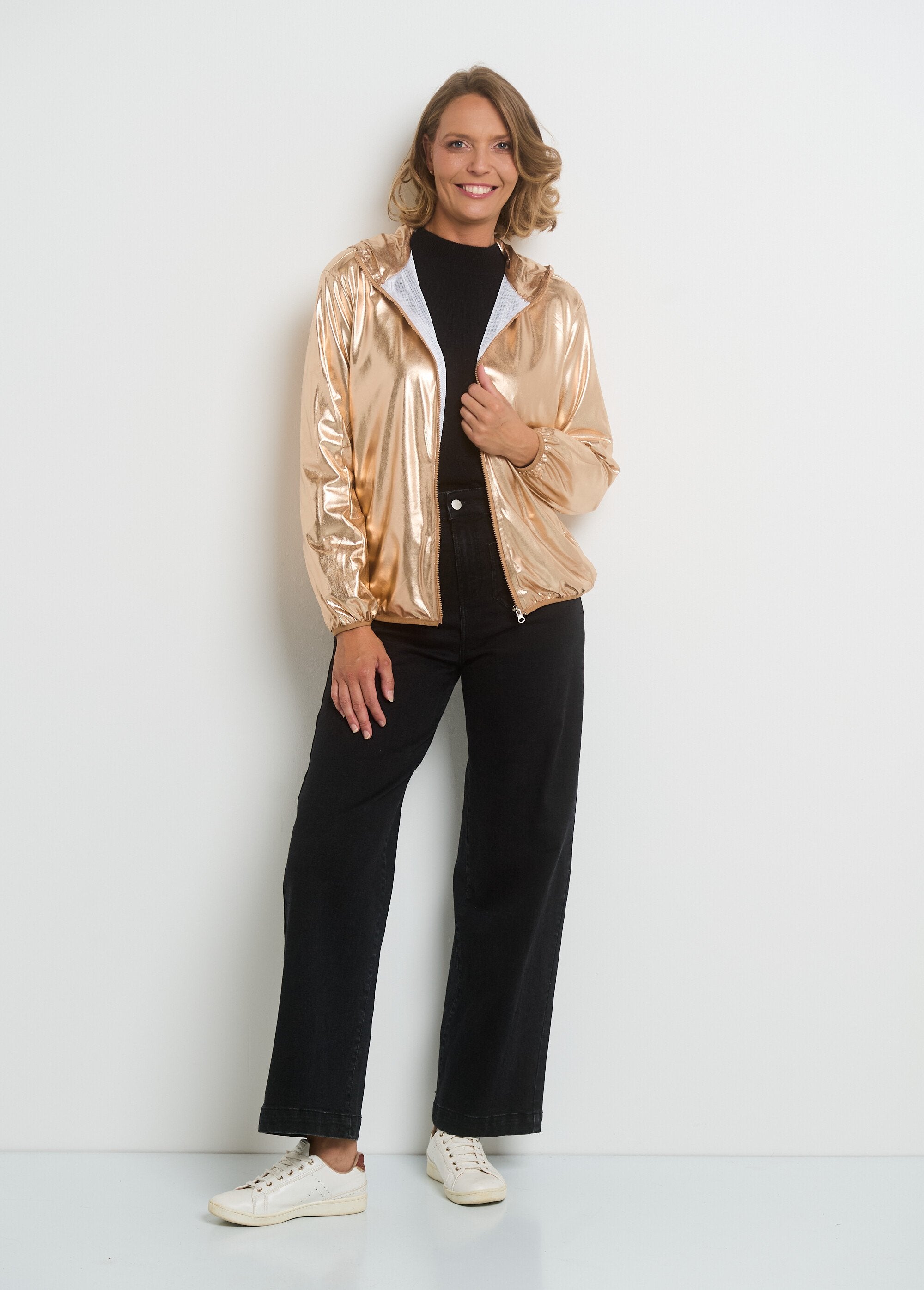 Glimmende_parka_met_trendy_capuchon_Dore_SF1_slim