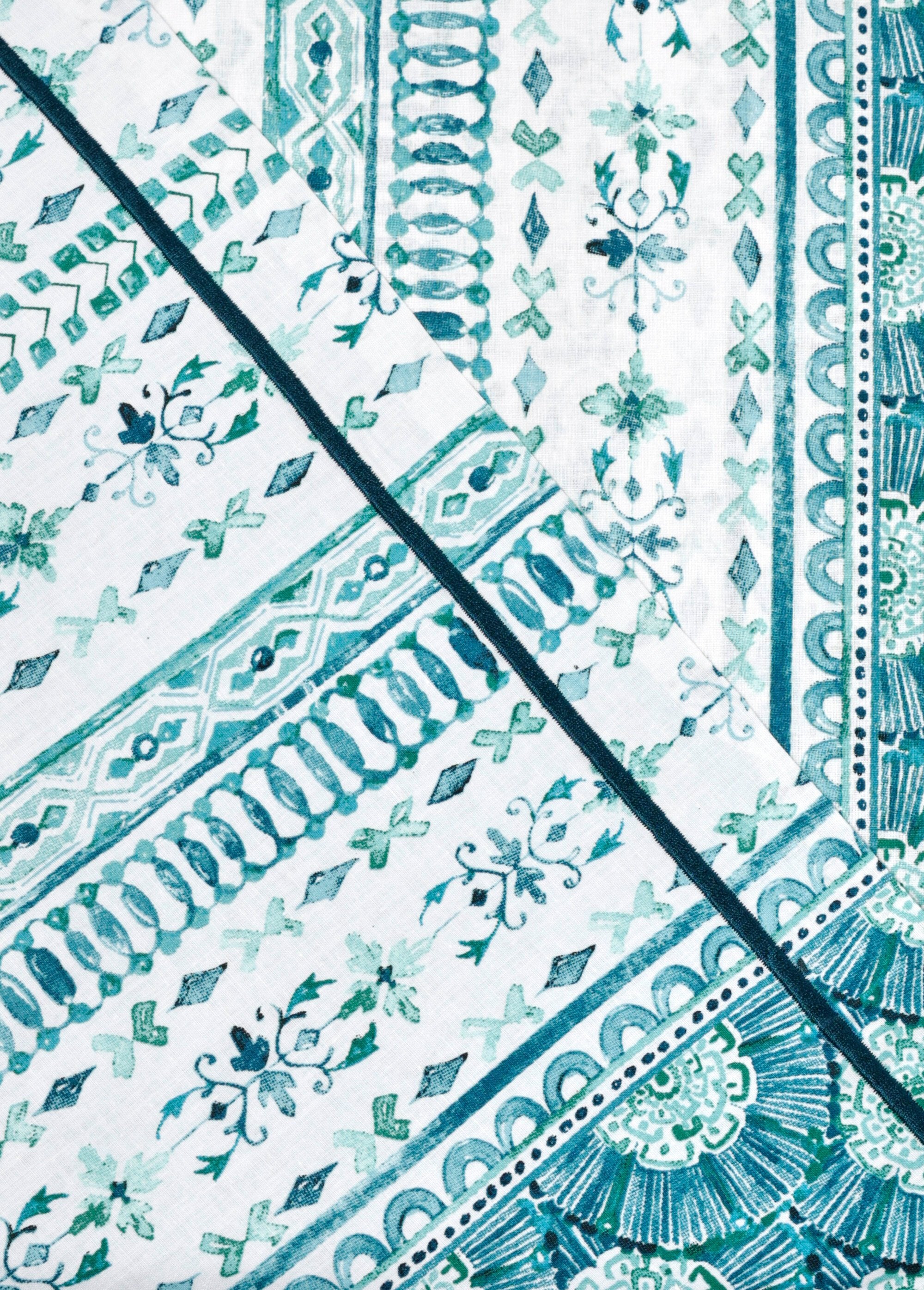 4-delige_bedlinnenset_met_onderlaken,_waaiers_Bleu_DO1_slim