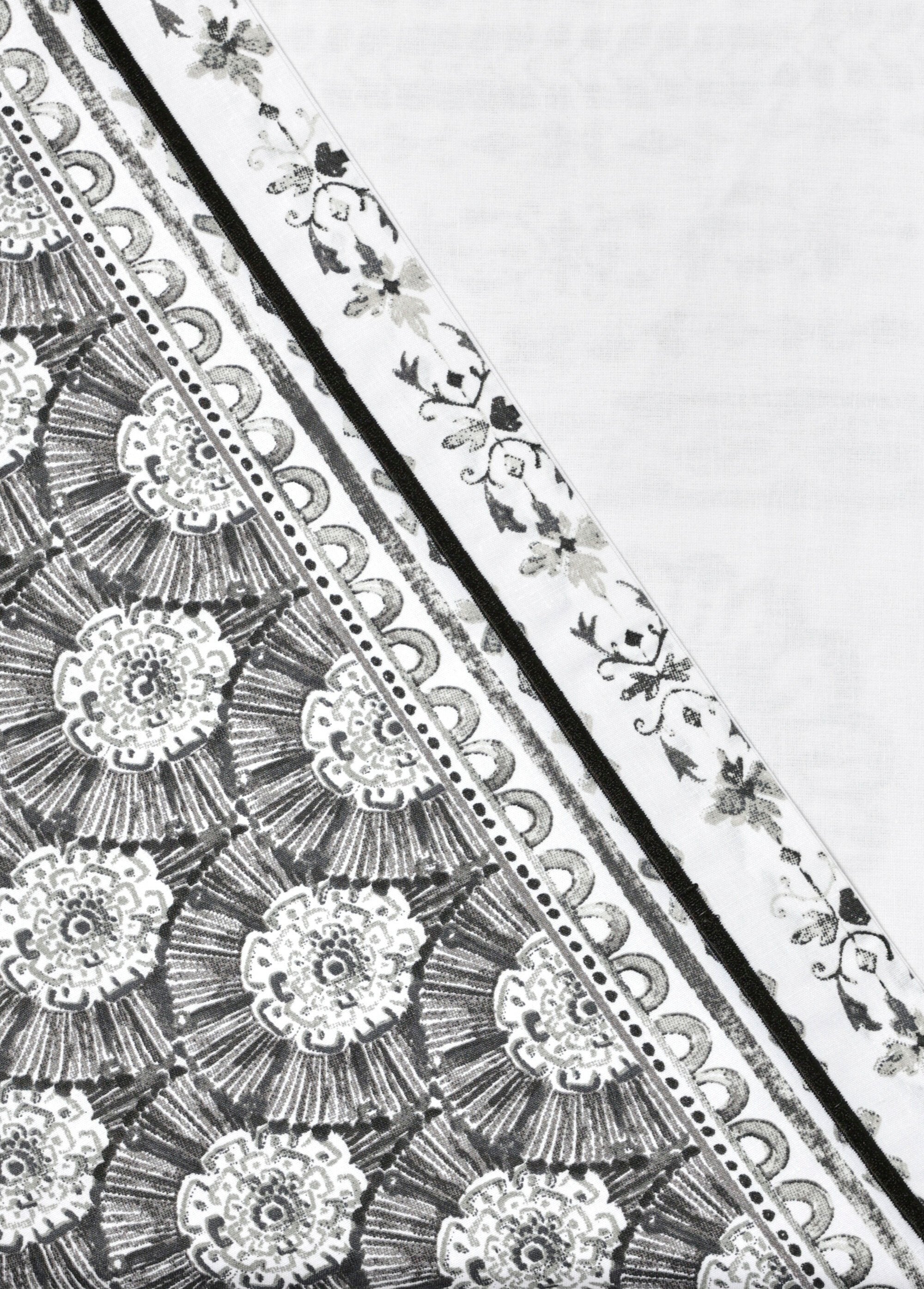 4-delige_bedlinnenset_met_onderlaken,_waaiers_Gris_DO1_slim