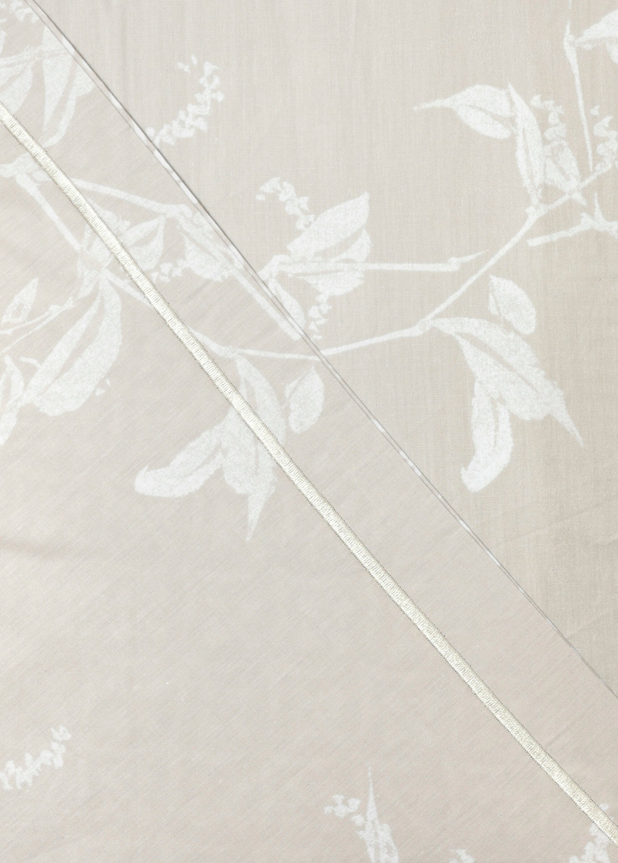 4-delige_perkal_bedlinnen_set_met_onderlaken,_delicaat_Ficelle_DO1_slim