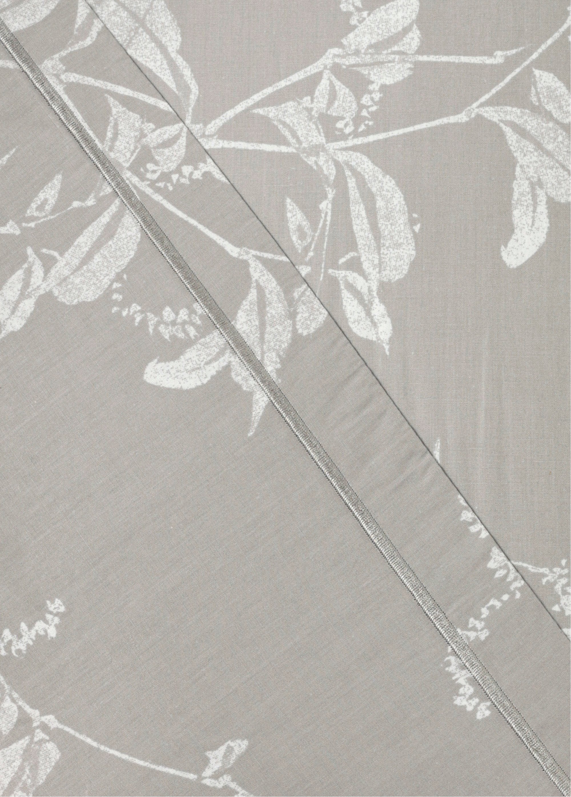 4-delige_perkal_bedlinnen_set_met_hoeslaken,_stencil_Gris_DO1_slim