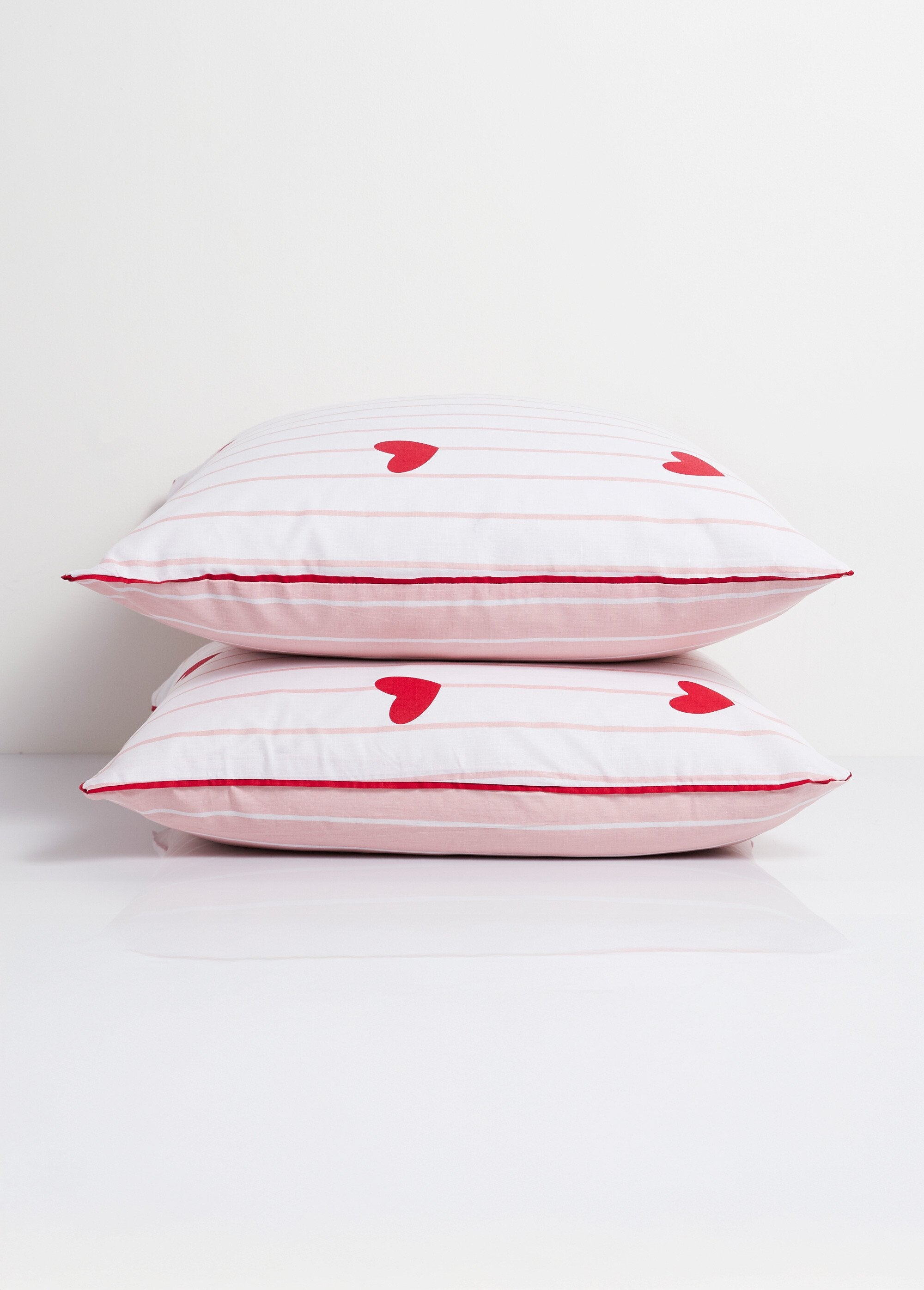 Dekbedovertrekset_katoen,_hartjes_Petits_coeurs_DE2_slim