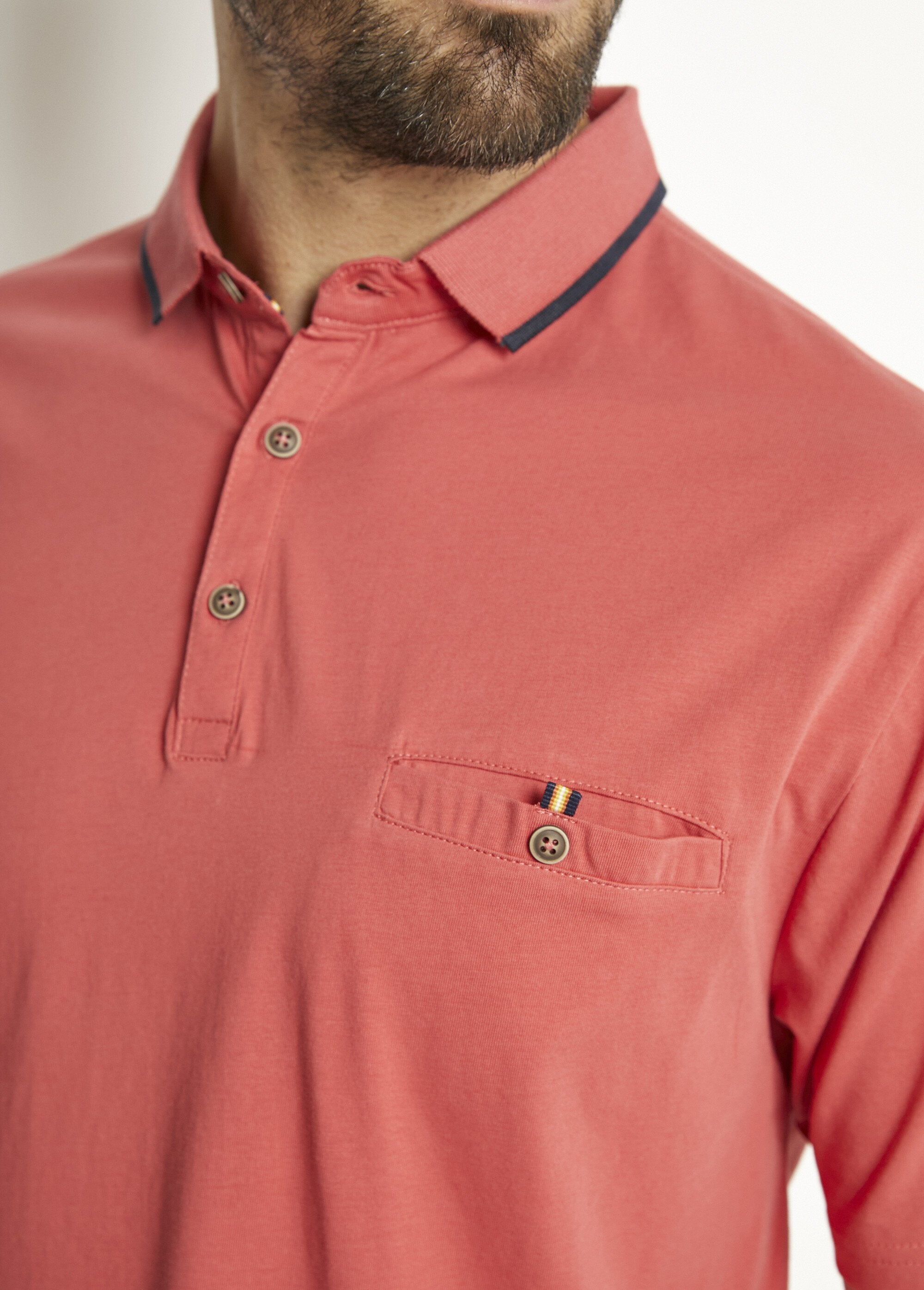 Effen_jersey_poloshirt_met_tweekleurige_katoenen_kraag_Corail_DE1_slim