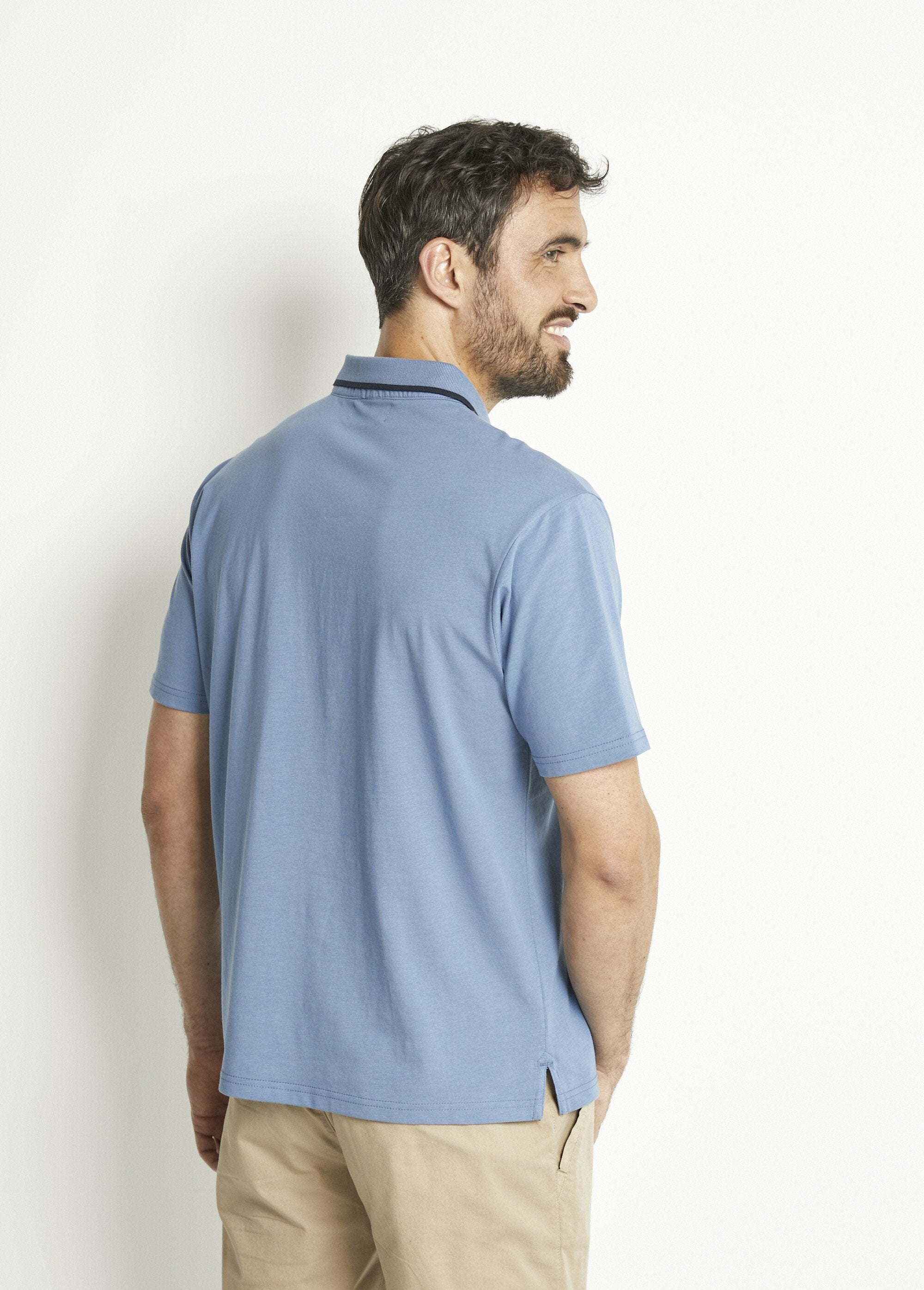 Effen_jersey_poloshirt_met_tweekleurige_katoenen_kraag_Indigo_DO1_slim