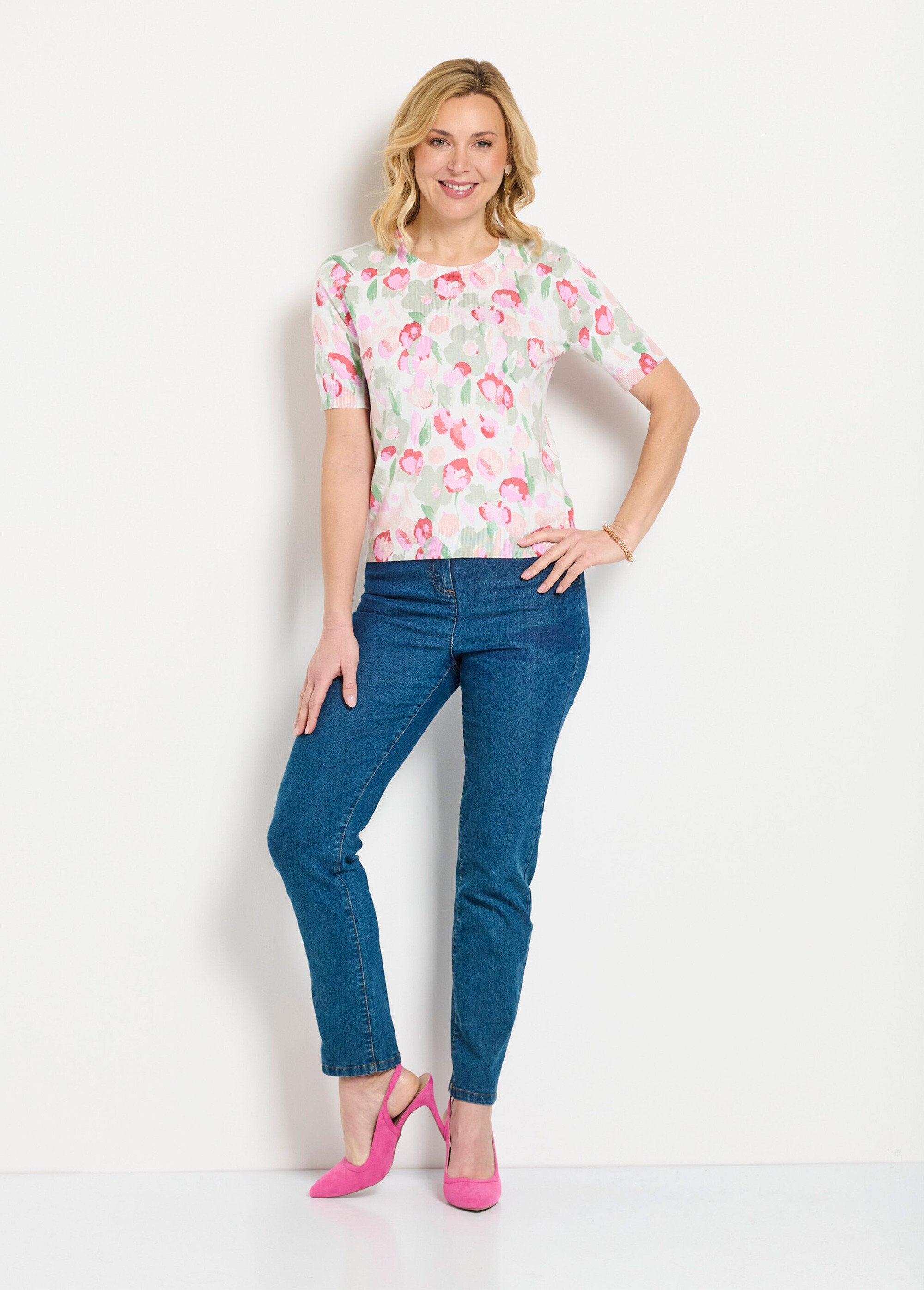 Zachte_trui_met_korte_mouwen_en_ronde_hals_Vert_et_coquelicot_SF1_slim