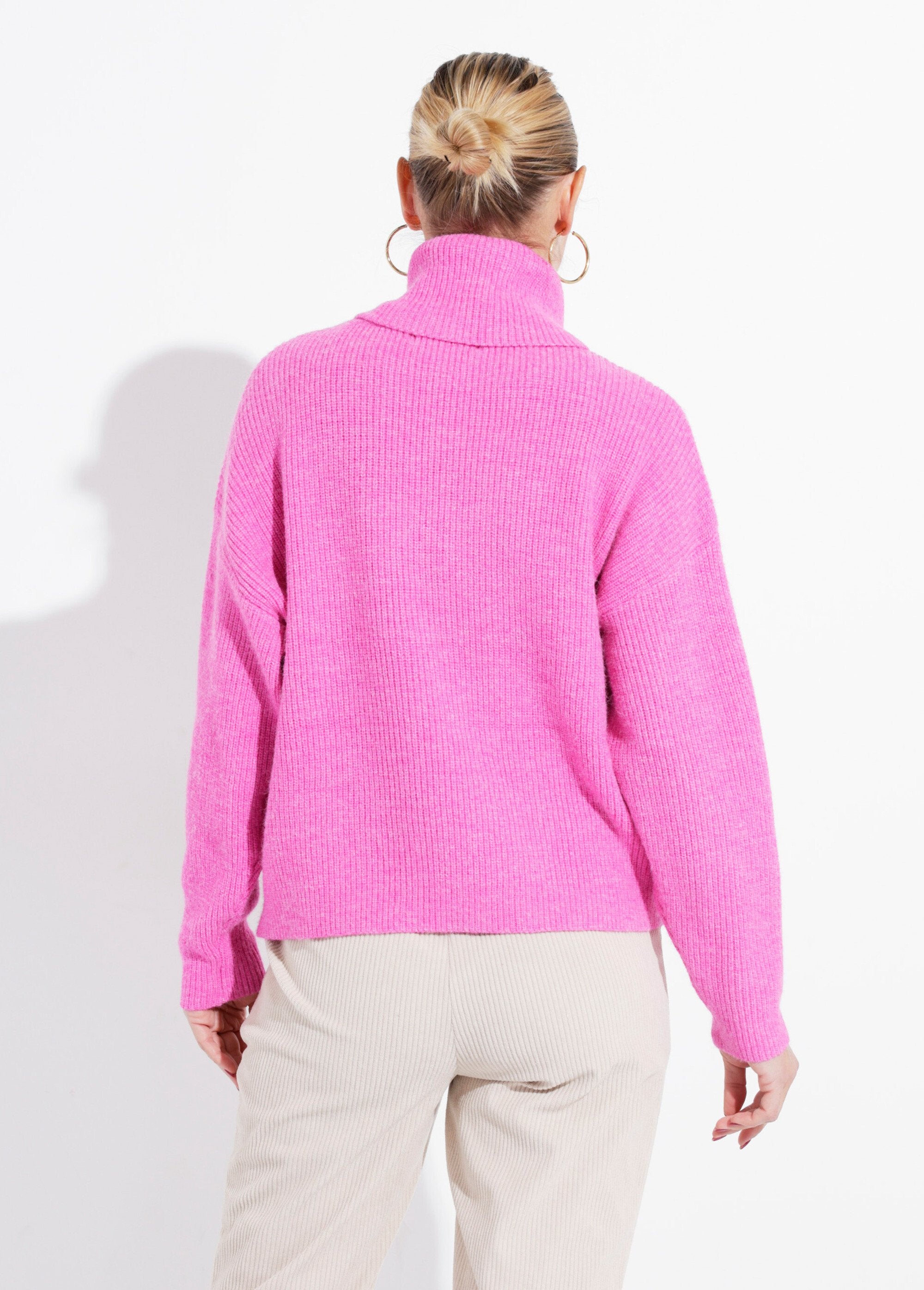 Gebreide_trui_met_zachte_col_Fuchsia_DO1_slim