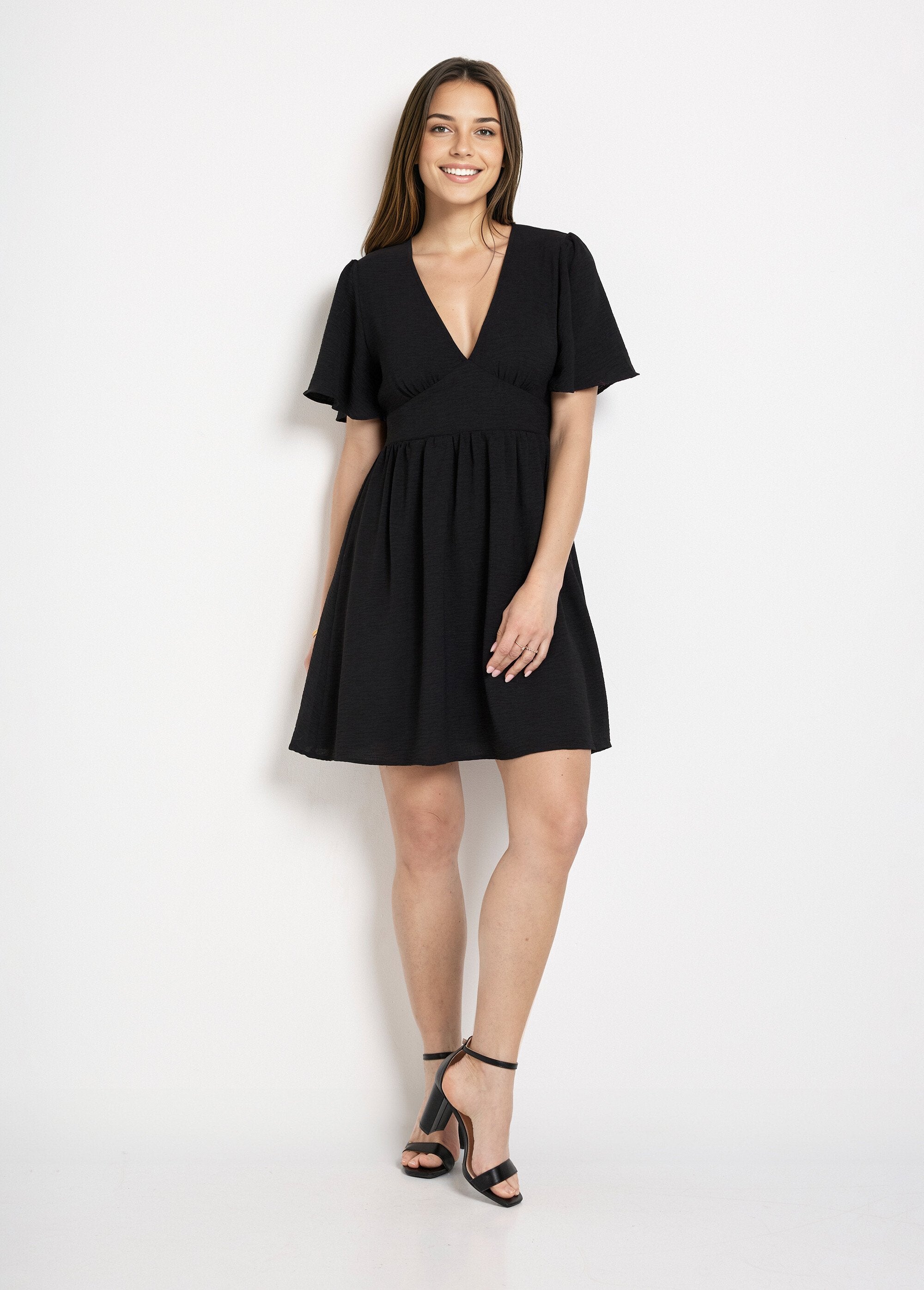 Korte_jurk_met_V-hals_en_empire_taille_Noir_FA1_slim