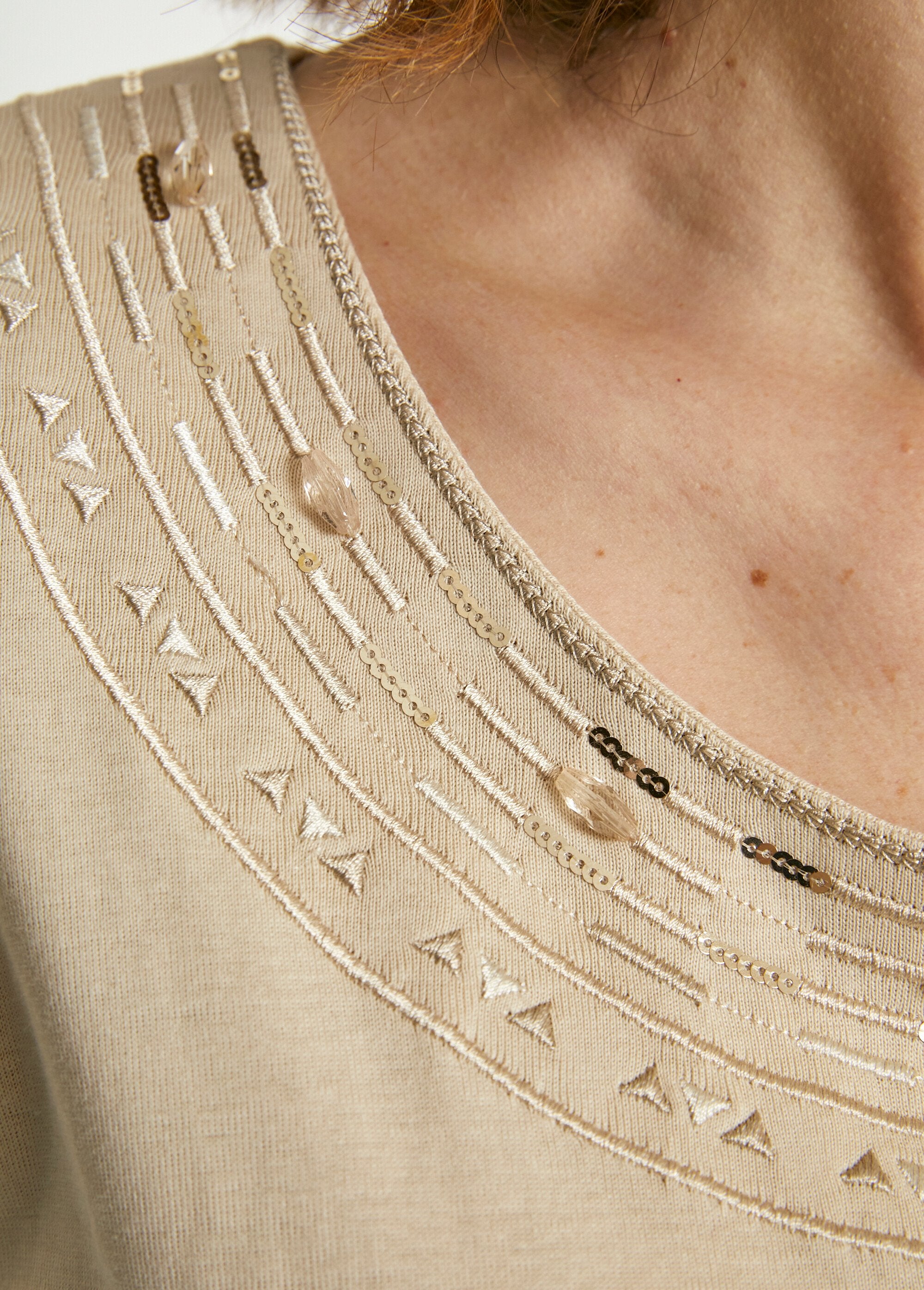 Korte_strandjurk_met_kimonomouwen_Sable_DE5_slim