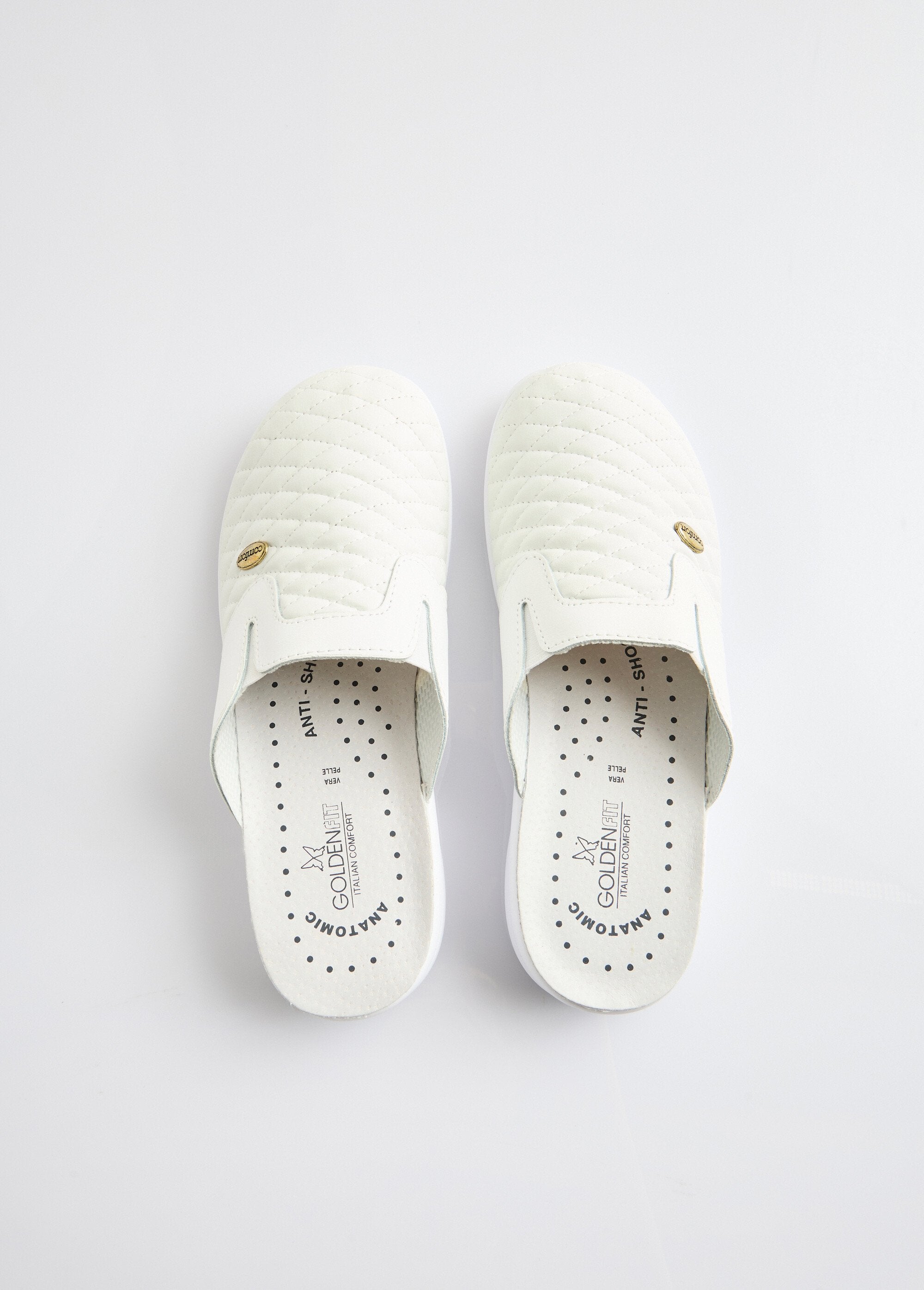 Klompen_met_grote_breedte_WIT_OV1_slim