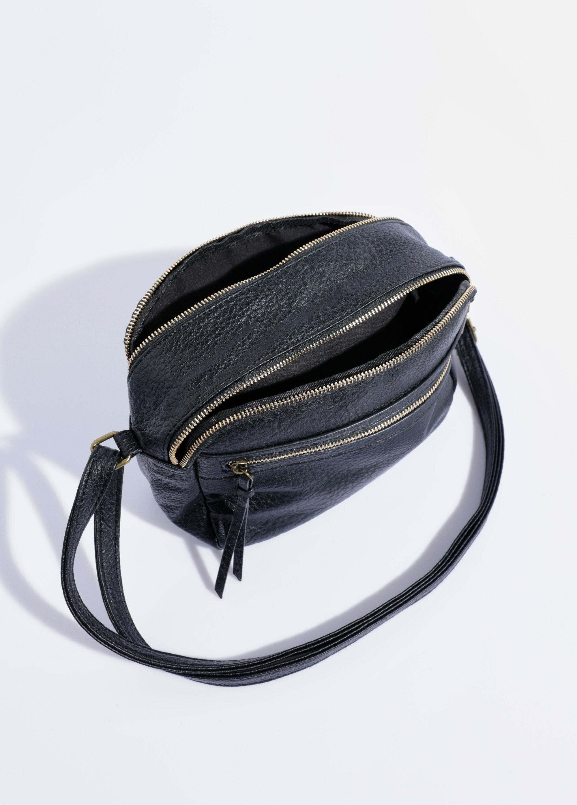 Compacte_metalen_handtas_met_dubbele_rits_Noir_OV1_slim