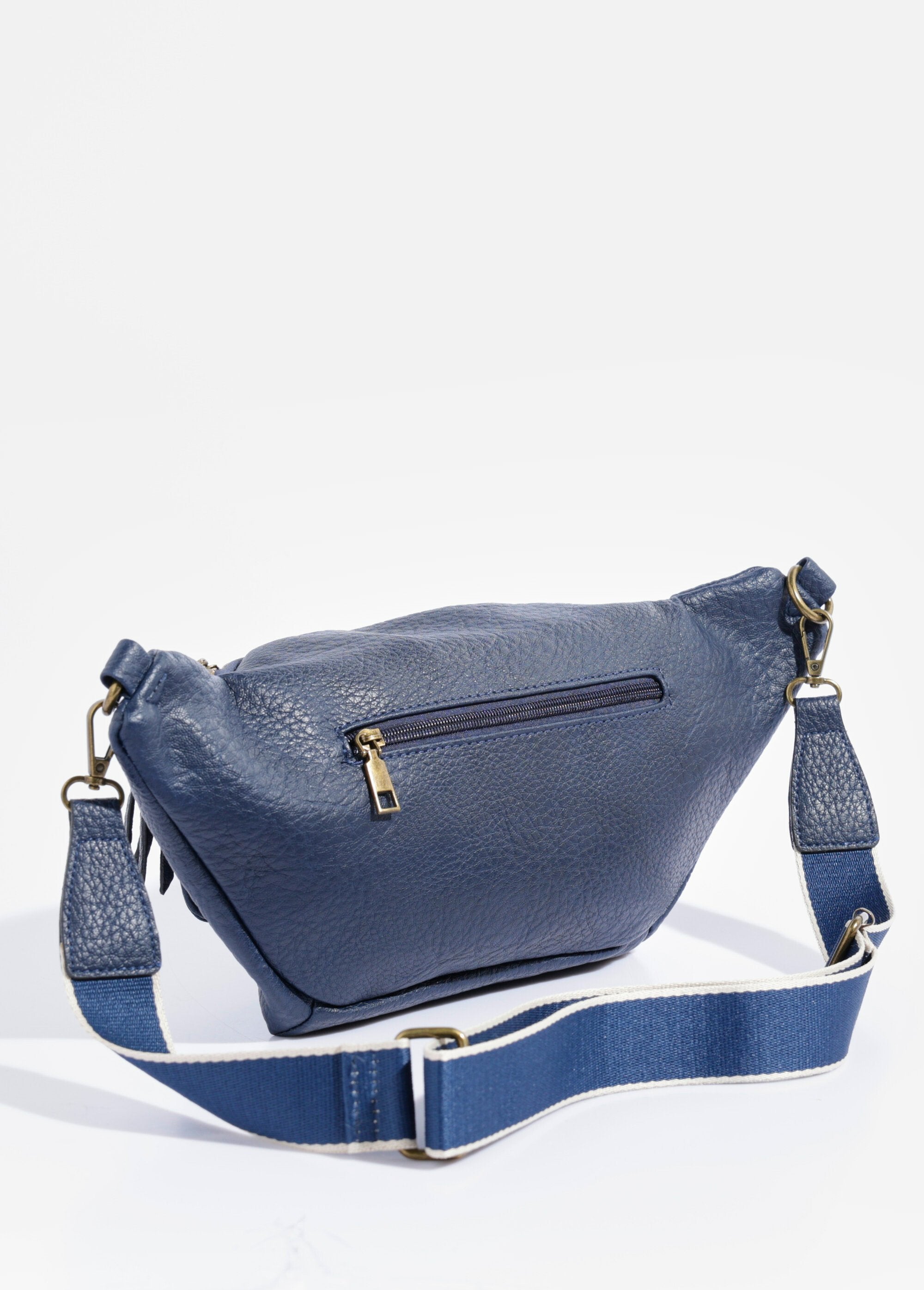 Multi-pocket_heuptasje_met_vintage-effect_Marine_DO1_slim