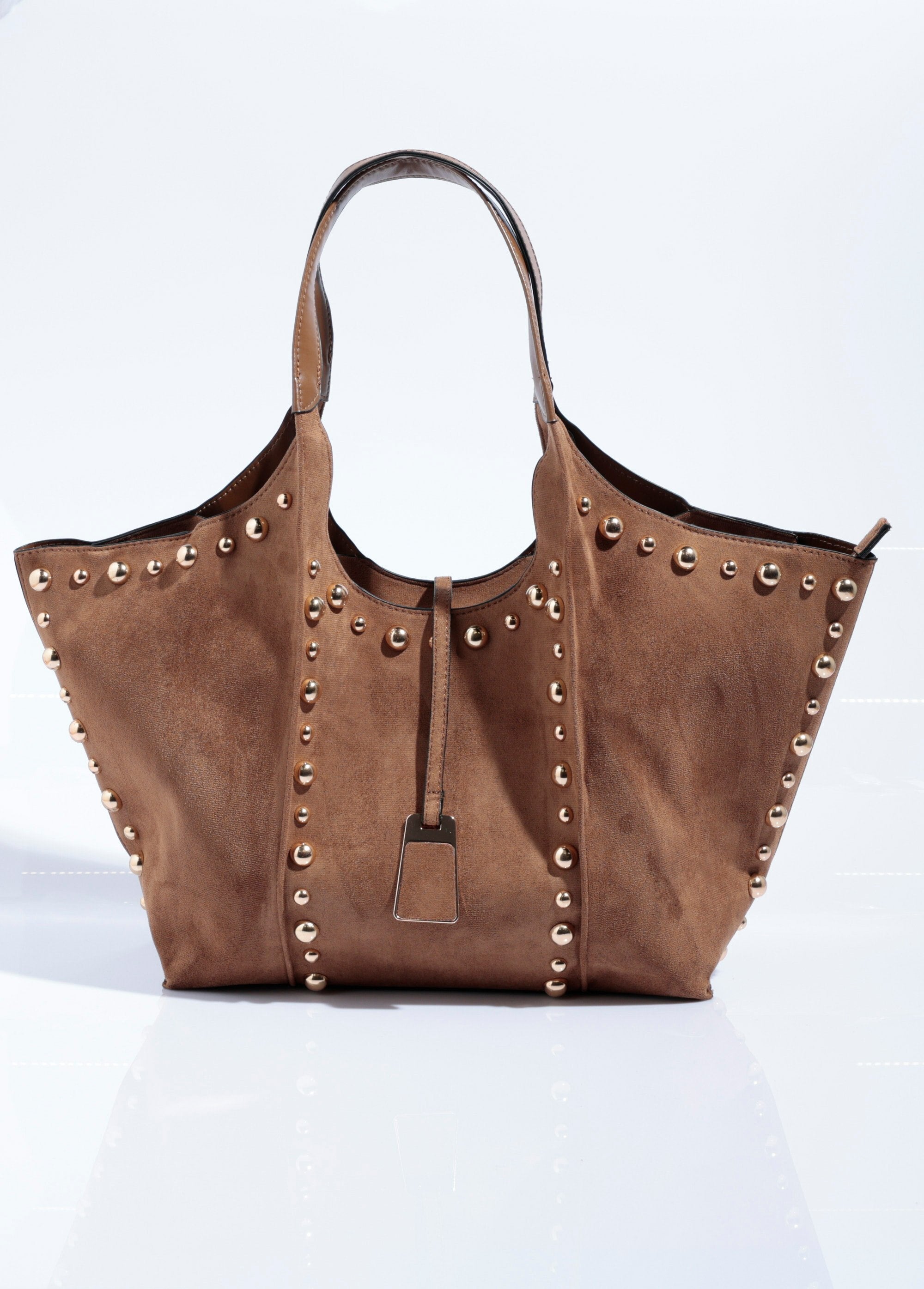 Suedette_tote_bag_met_ronde_metalen_studs_Noisette_FA1_slim