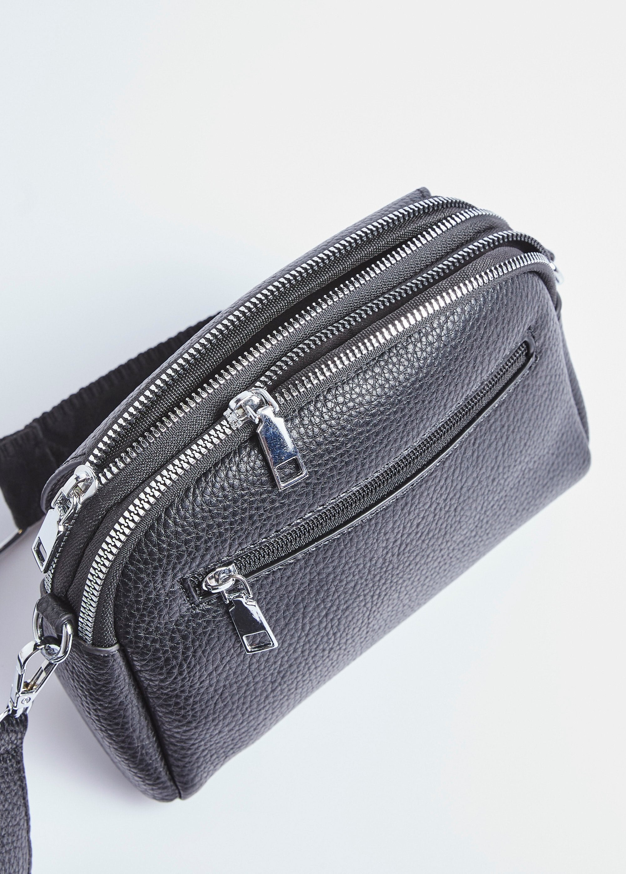 Gegrafeerde_imitatieleren_tas_met_schouderriem_Noir_DE1_slim