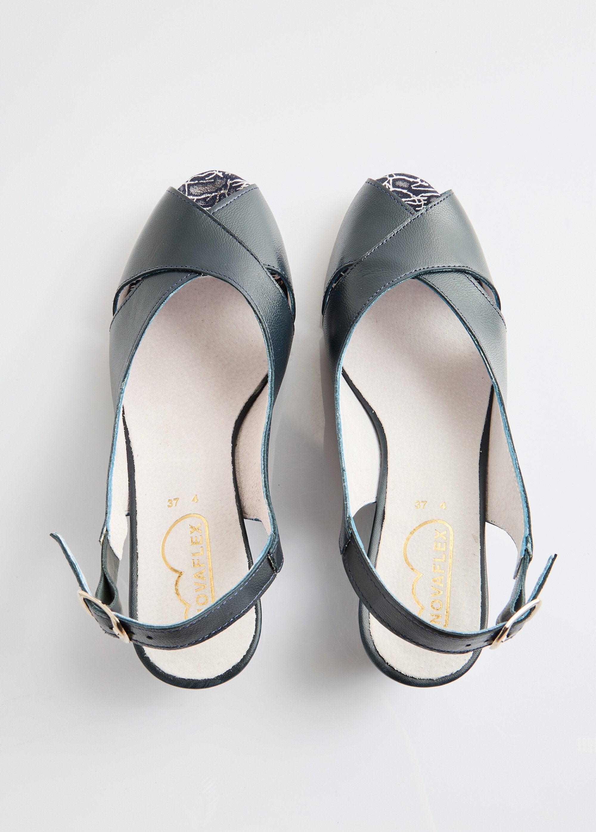 Leren_sandalen_met_open_teen_Marien_OV1_slim