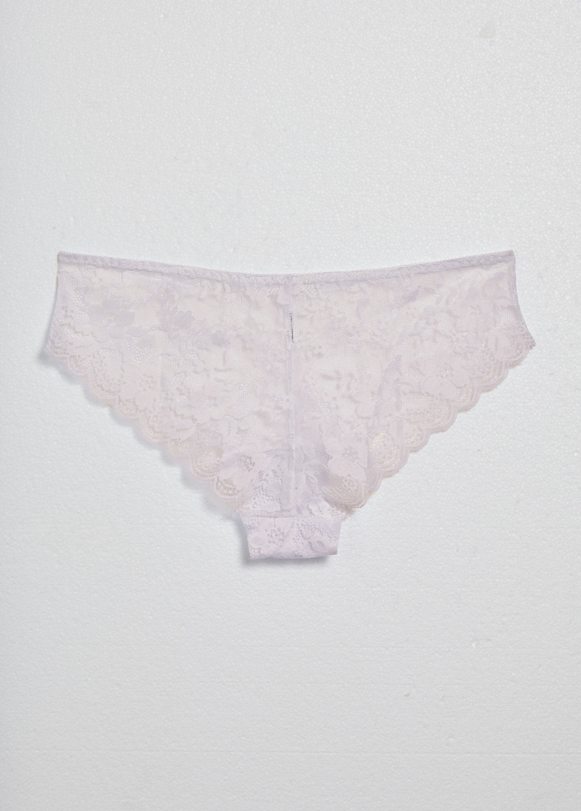 Sexy_shorty_in_transparant_kant_Blanc_DO1_slim