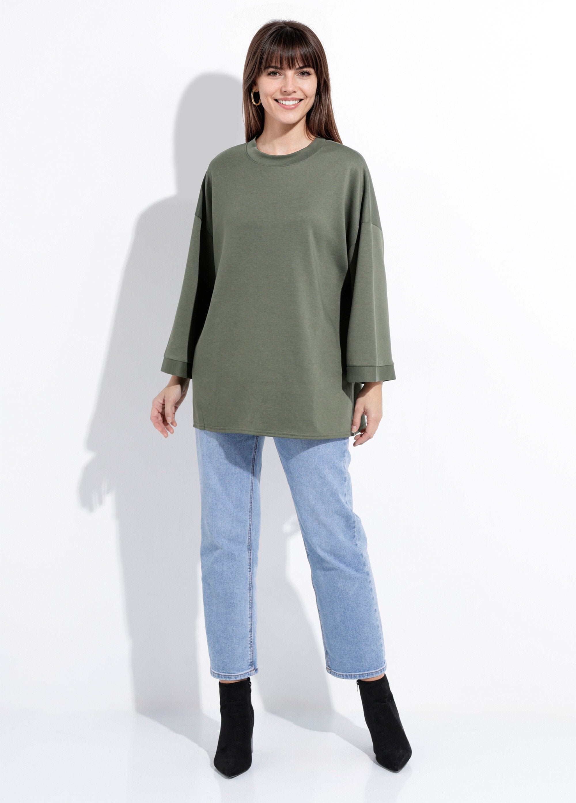 Groot_sweatshirt_met_ronde_hals,_3/4_mouwen_Kaki_SF1_slim