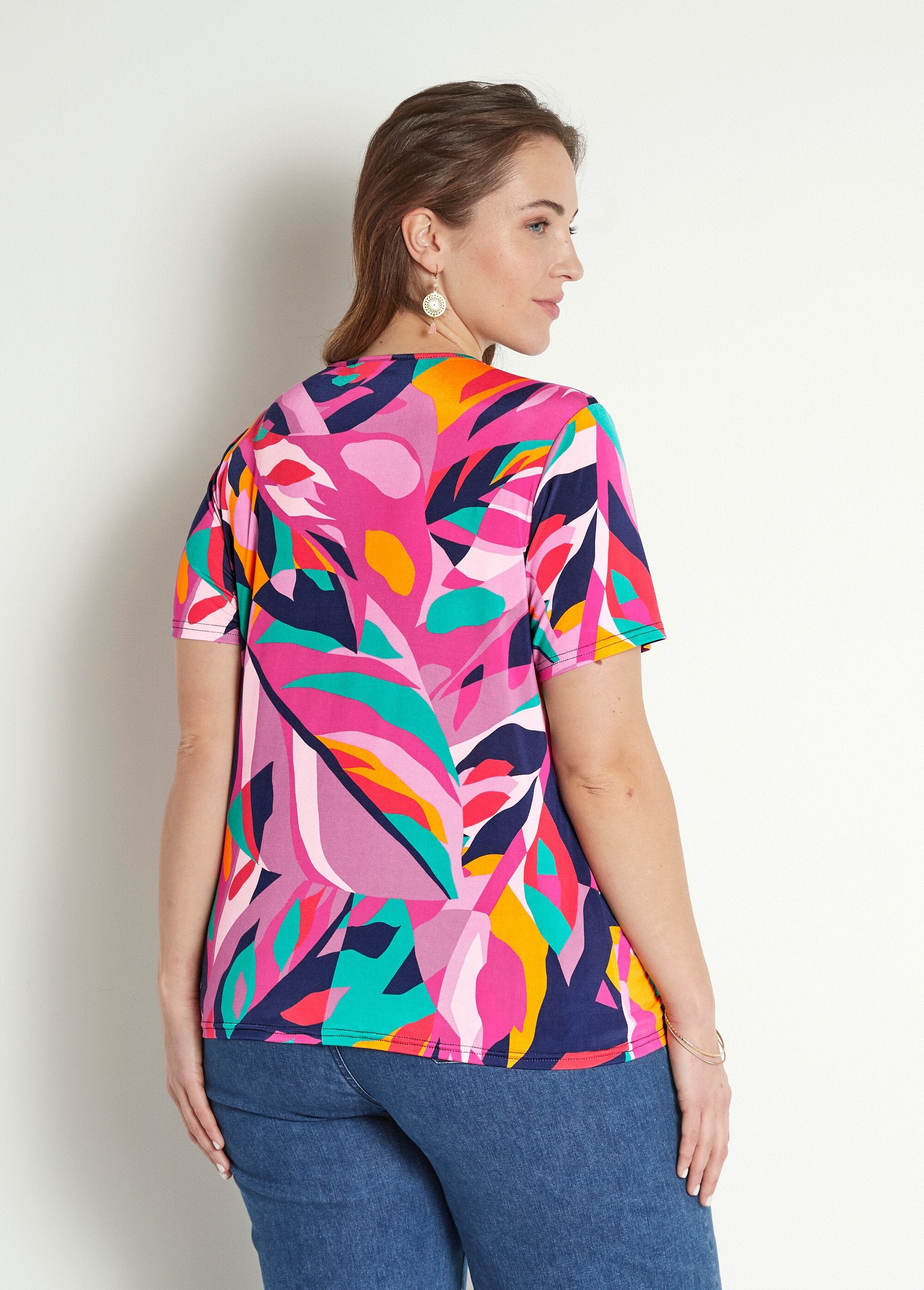 Losjes_v-hals_T-shirt_met_korte_mouwen_Multicolore_DO1_curvy
