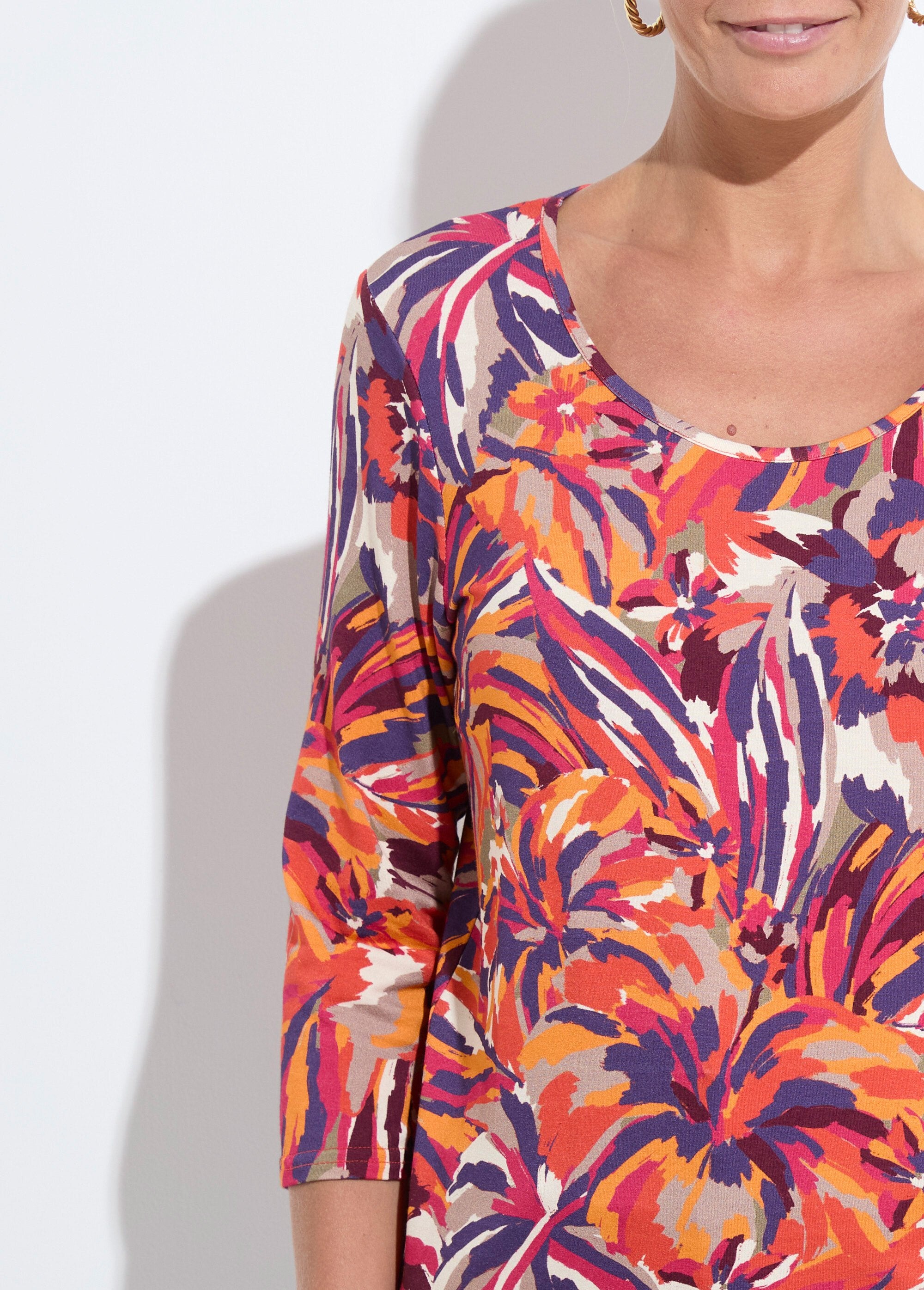 Bedrukt_T-shirt_met_ronde_hals_en_3/4_mouwen_Imprime_miel_DE1_slim