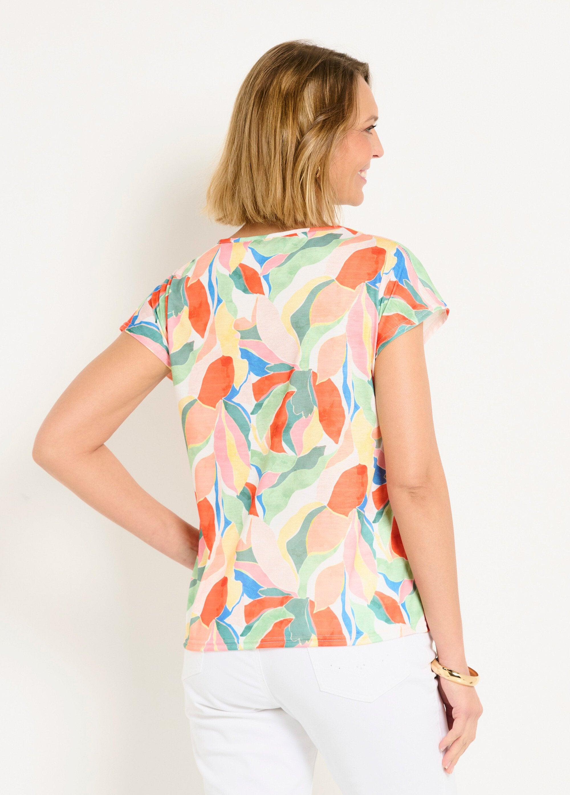 T-shirt_met_glanzende_opdruk_en_V-hals_Jaune_et_vert_DO1_slim