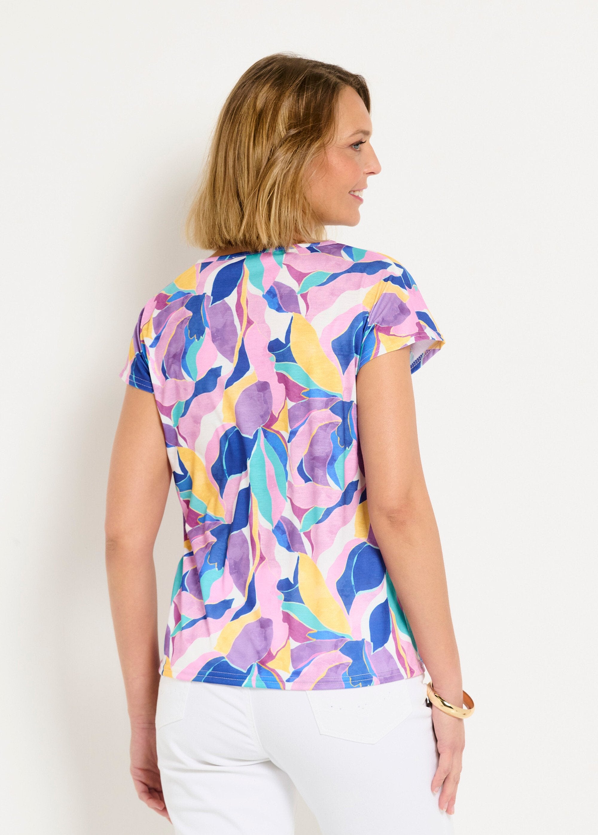 T-shirt_met_glanzende_opdruk_en_V-hals_Parme_et_jaune_DO1_slim