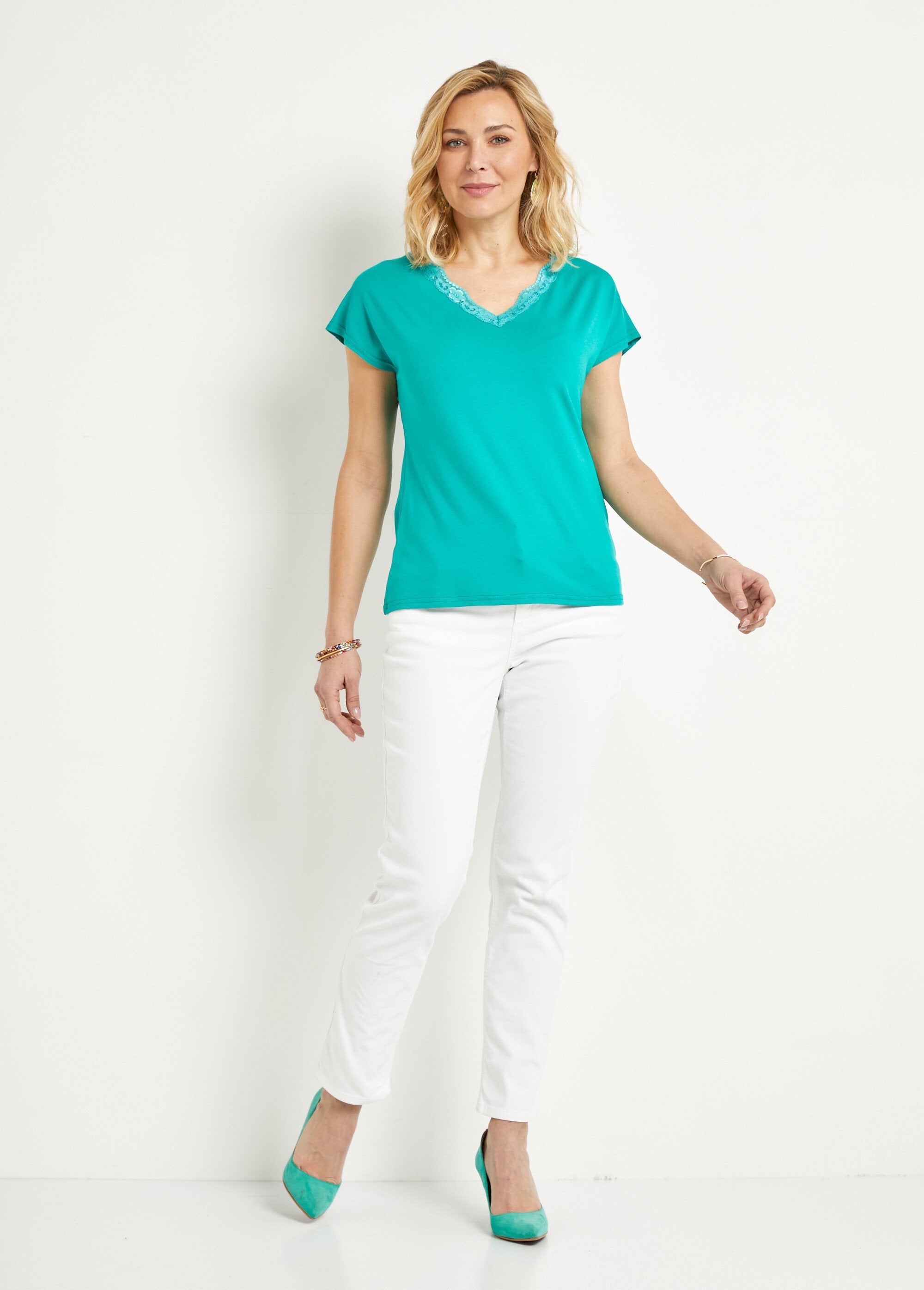 Kort_T-shirt_van_stretchkant_Menthe_SF1_slim