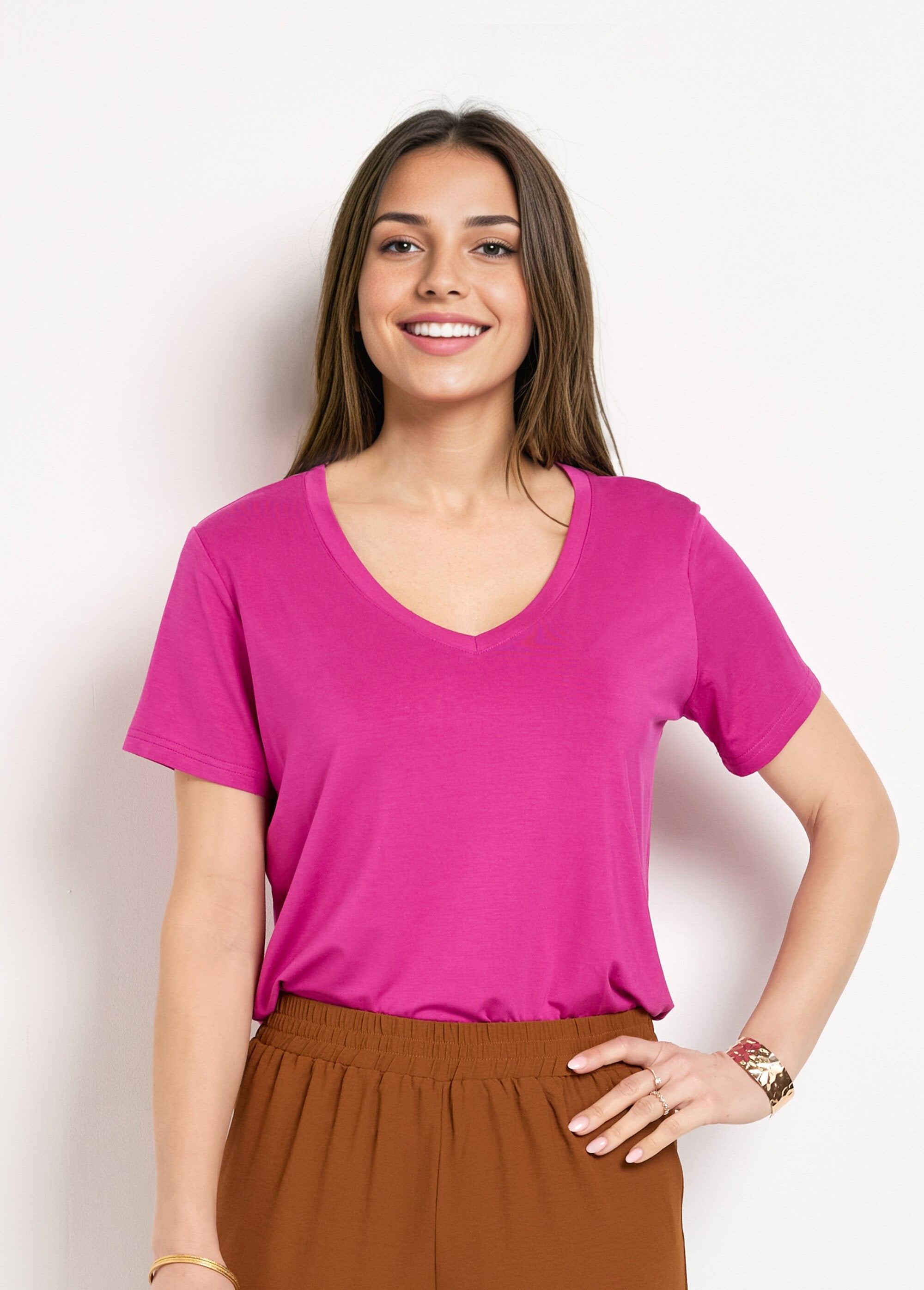 Vloeiend_V-hals_T-shirt_met_korte_mouwen_Bougainvilliers_FA1_slim