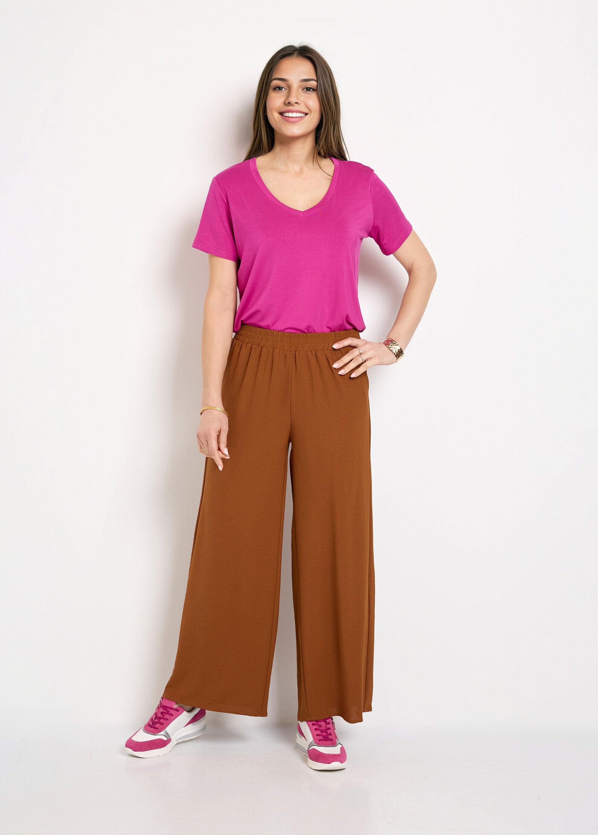 Vloeiend_V-hals_T-shirt_met_korte_mouwen_Bougainvilliers_SF1_slim