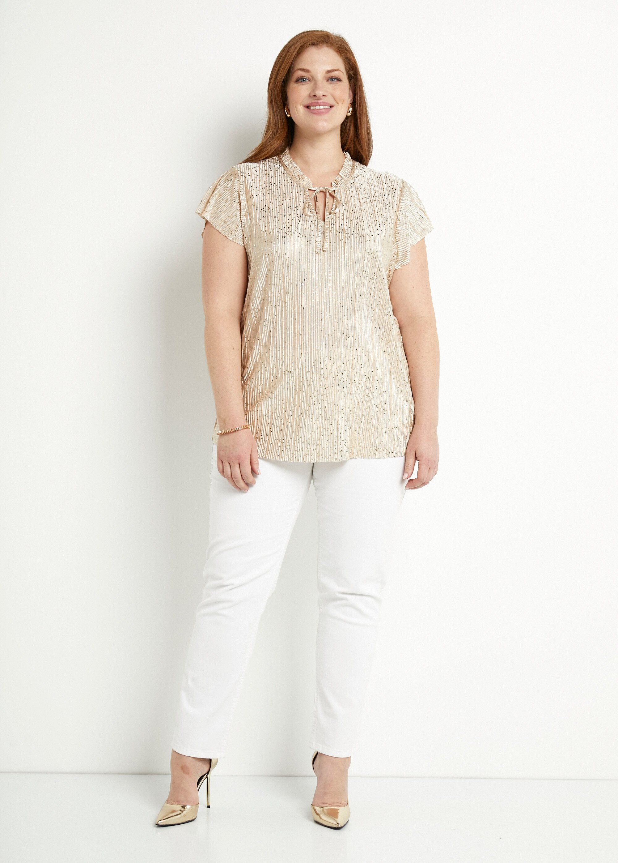 Lang_T-shirt_met_gouden_opdruk,_korte_mouwen_Beige_SF1_curvy